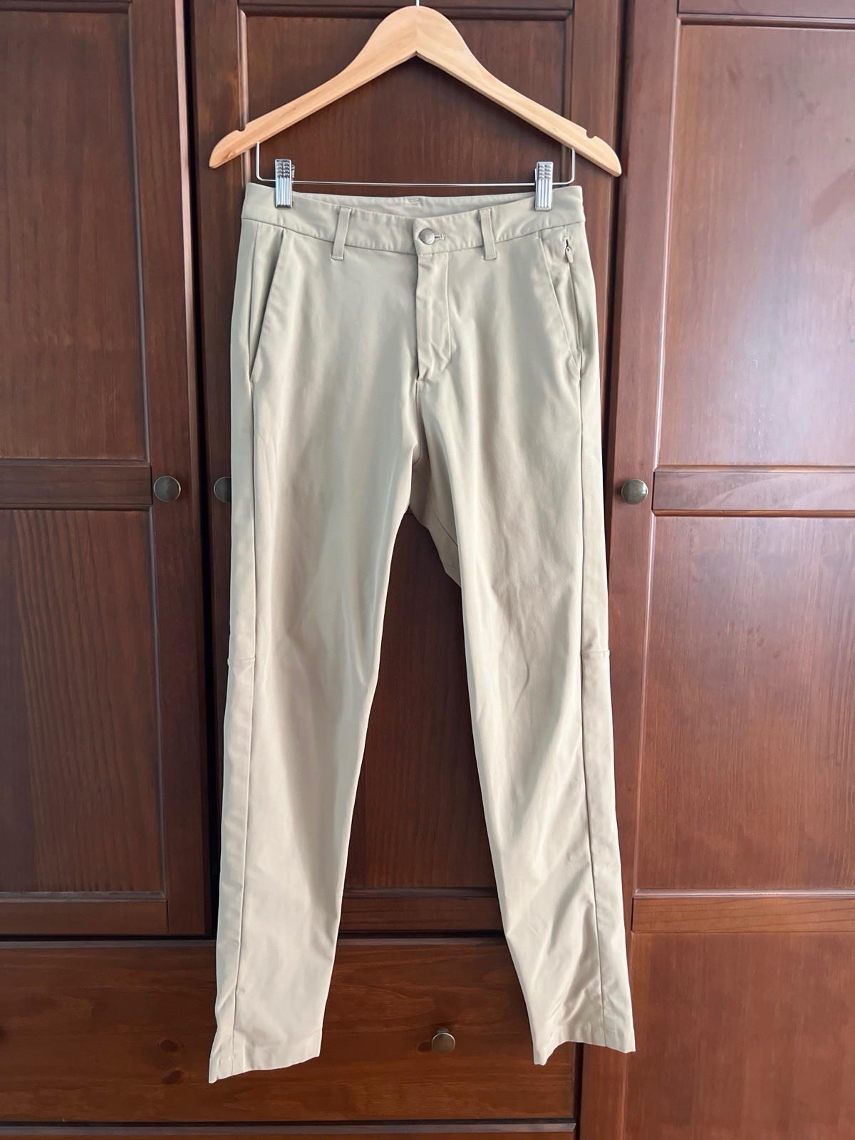Lululemon Men’s Commission Pant Slim Warpstreme 28 Khaki Chino ABC LM5439S