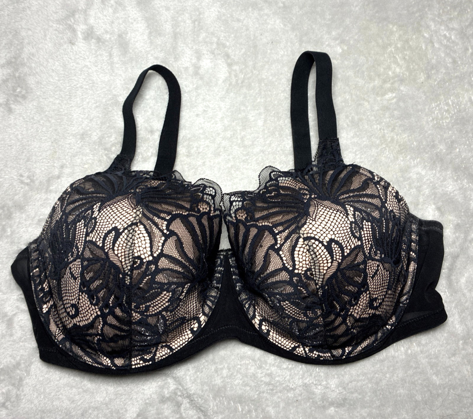 Paramour Felina Lace Bra Sz 42C Black Beige Side Smoothing T-Shirt Style