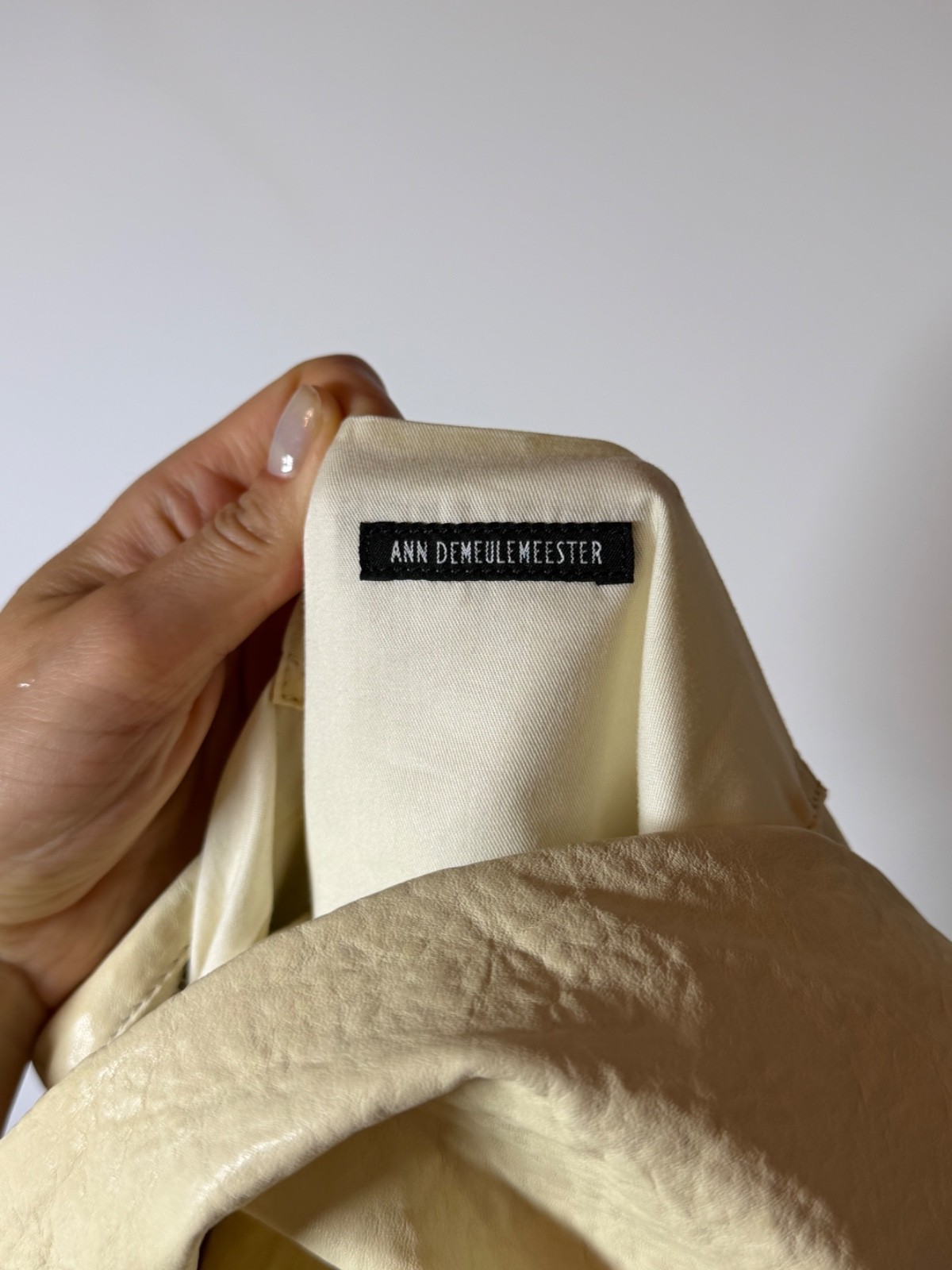 Ann Demeulemeester Runa Medium Soft Shoulder Beige Bag