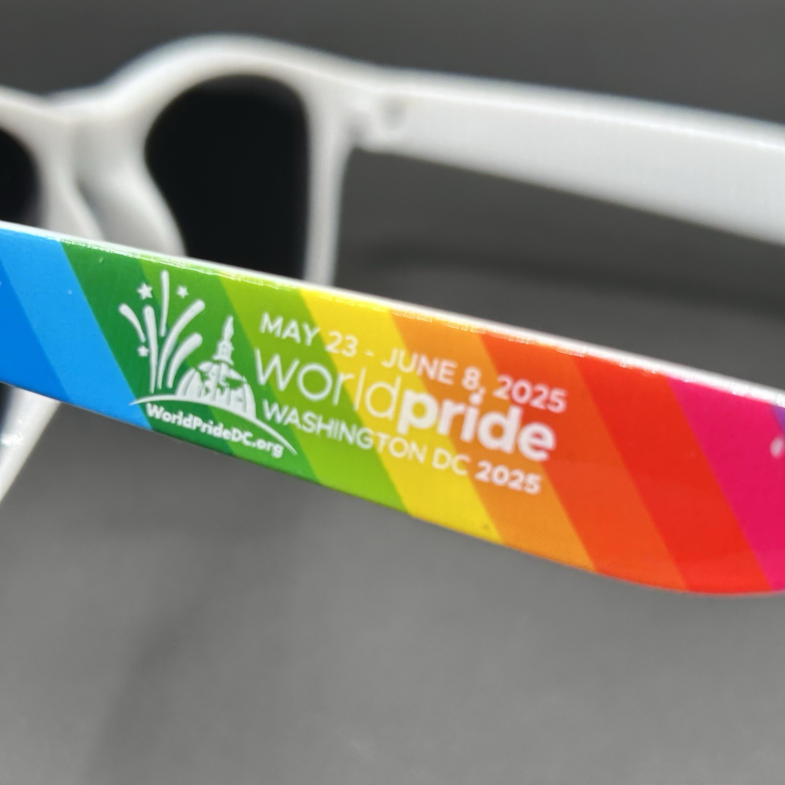 Washington DC World Pride Sunglasses White & ROYGBIV May 23 – June 8 2025 EUC