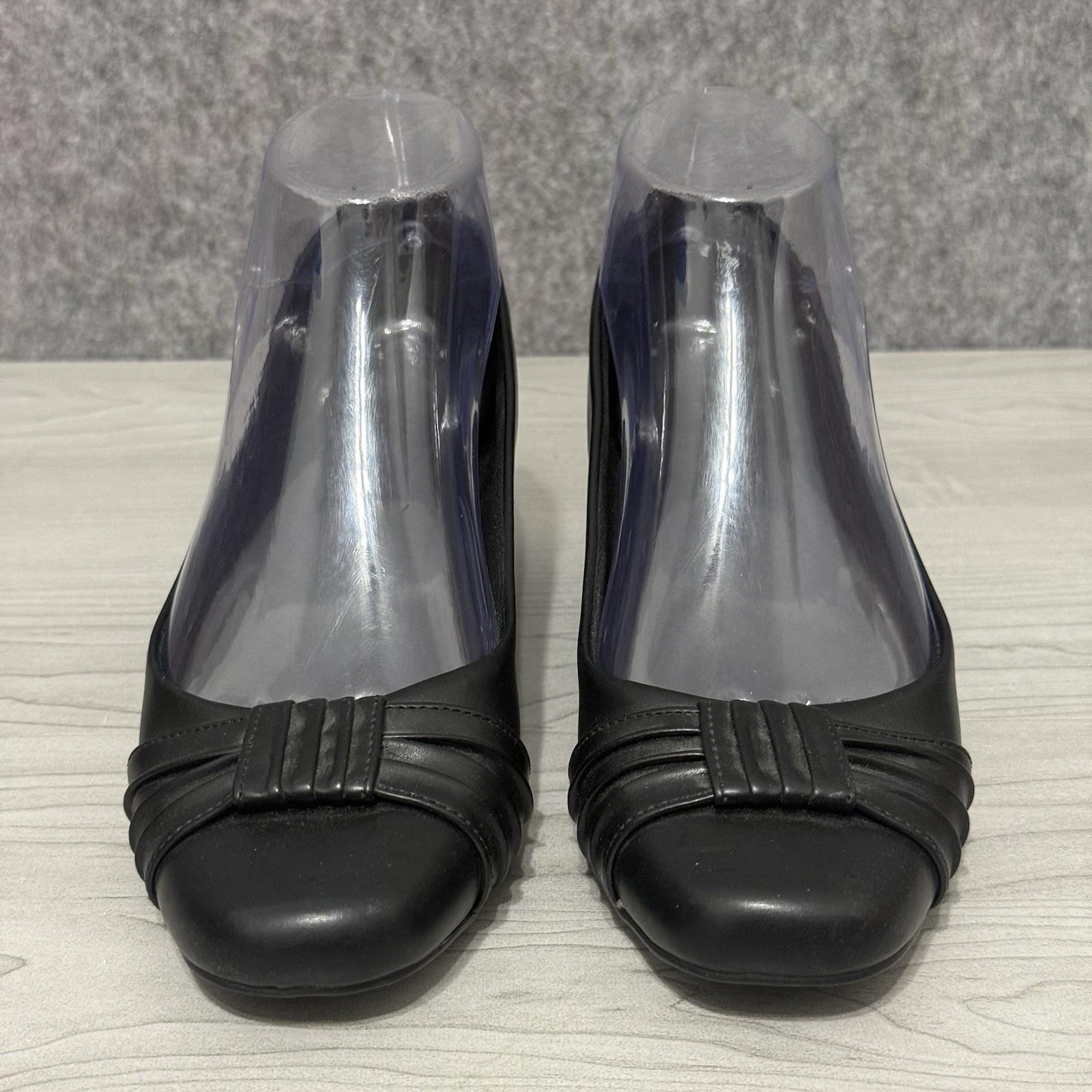 Comfort Plus by Predictions Black Low Heel Pumps Women’s Size 6.5