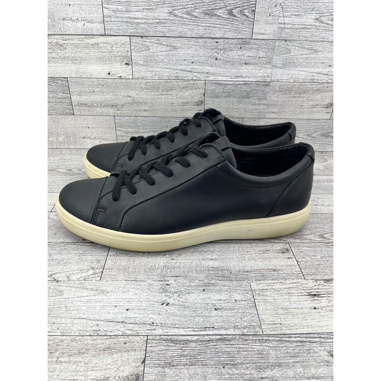 ECCO Soft 7 Sneakers Black Leather Lace Up Men’s EU 43 US 9-9.5 Casual Comfort