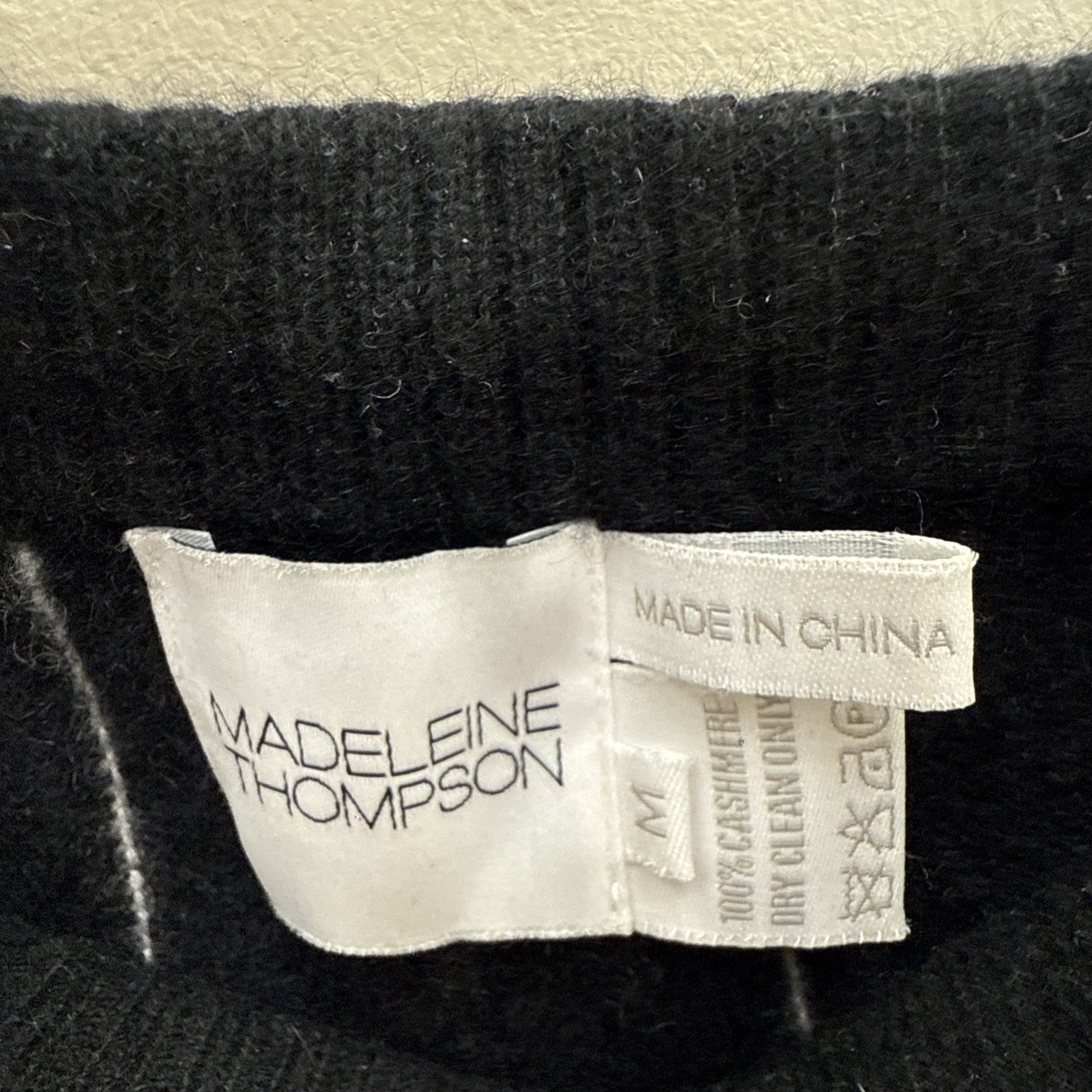 Madeleine Thompson Black & White Pattern Cashmere Jacket & Trousers Size Medium