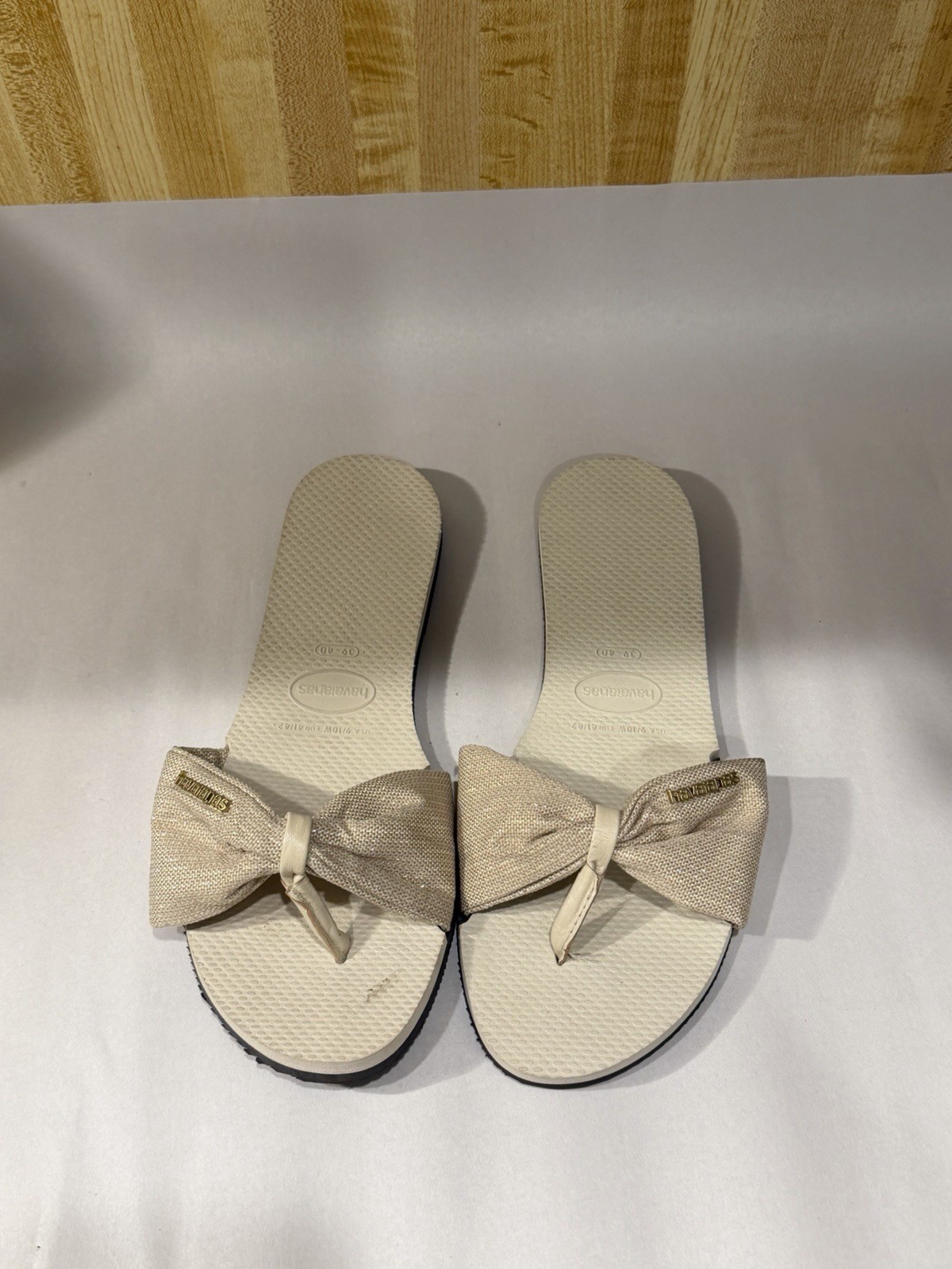 Havaianas You St. Tropez Metallic Shine Sandals Flip Flops Beige Women’s 9/10