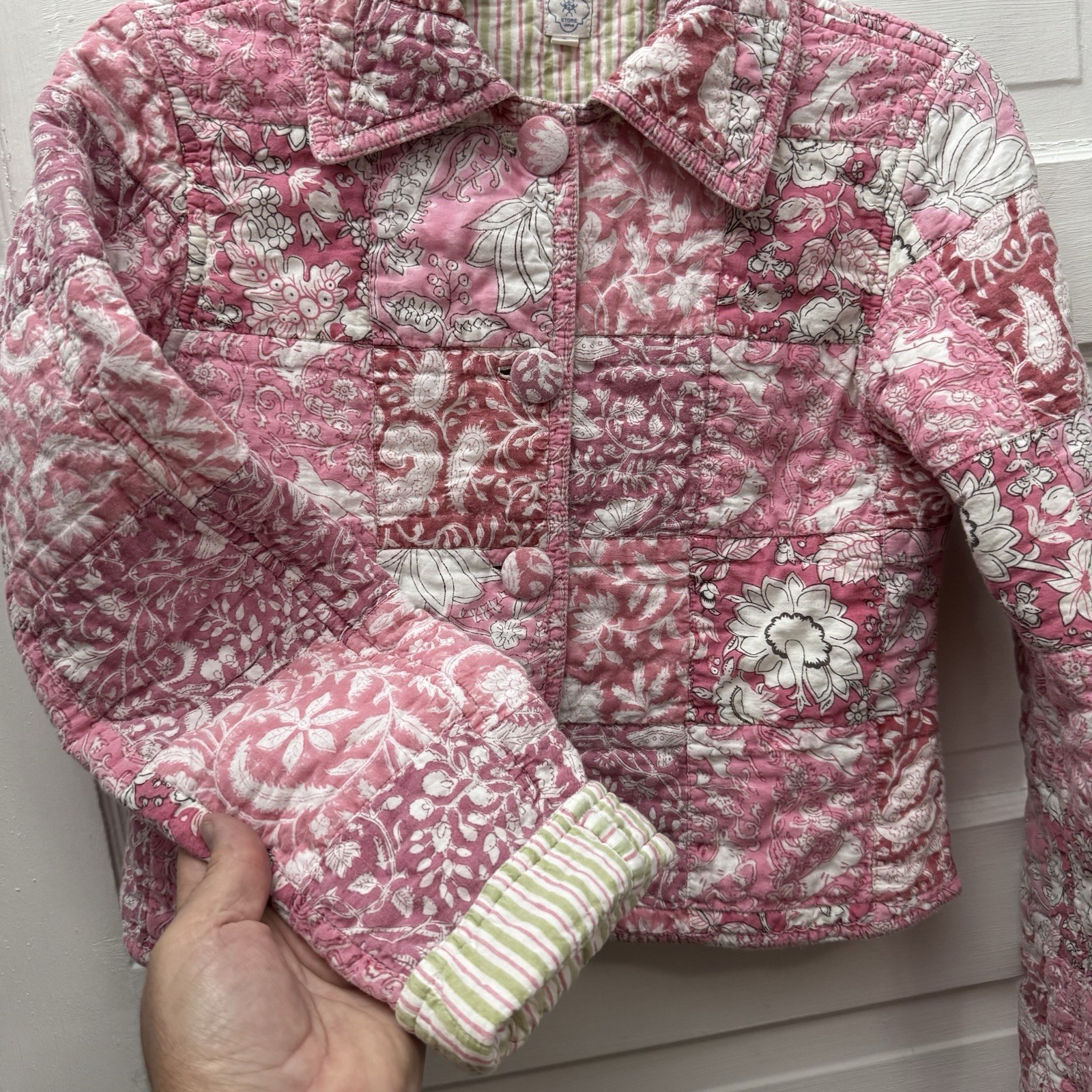 The PDKF Store Pink Patchwork Quilted Jacket Women Small Cottagecore Floral