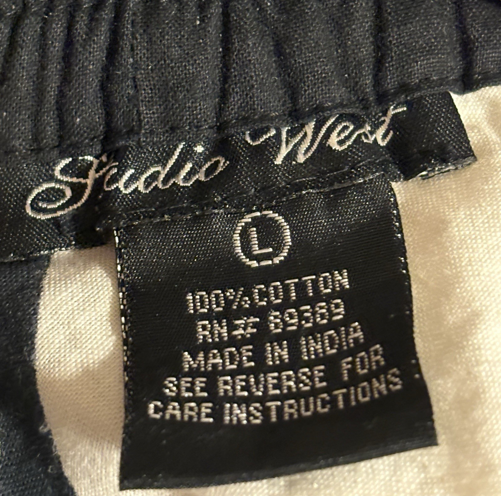 S-L Studio West Half Circle Skirt Nouveau Print Black White Cotton Nostalgic VTG