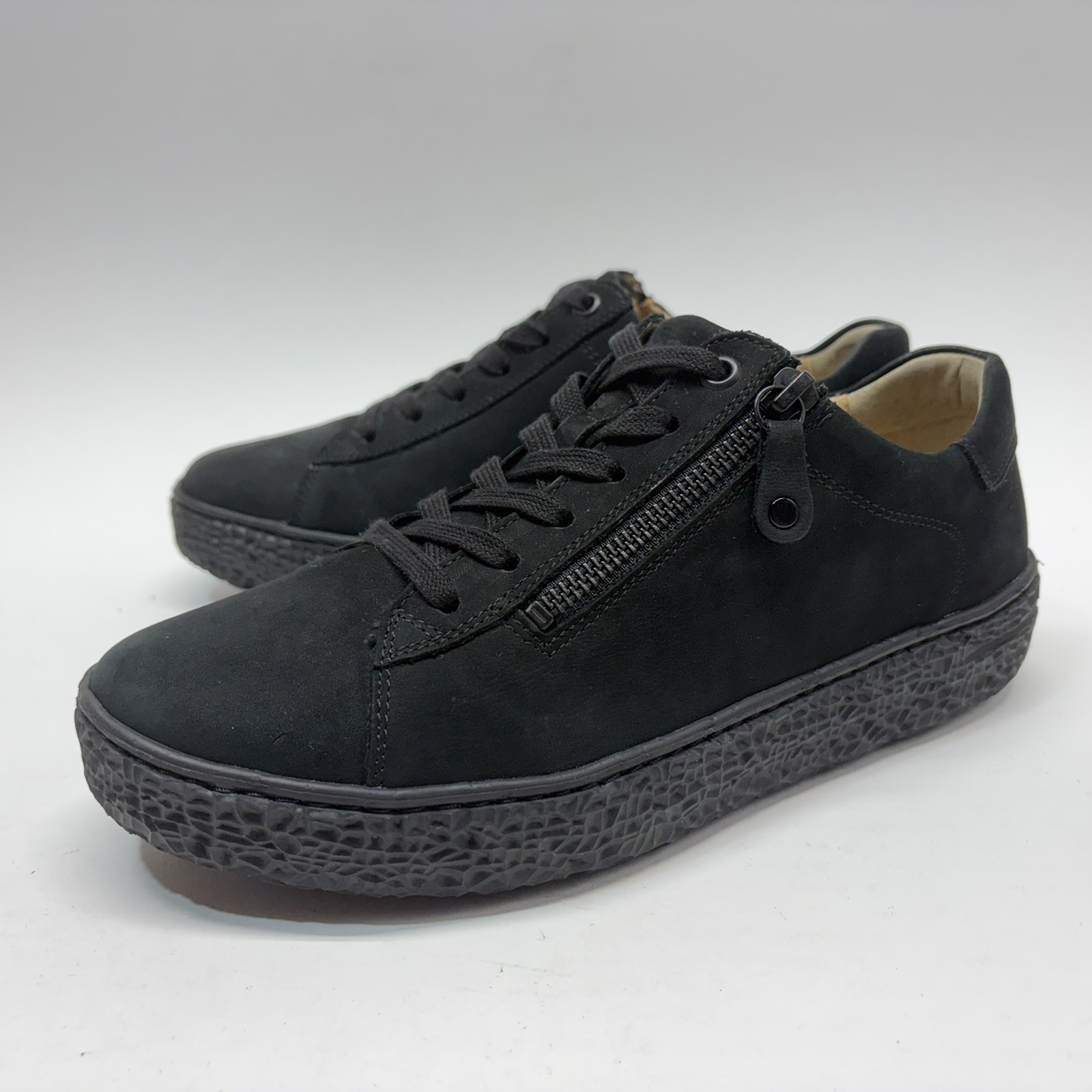 Hartjes Phil Women Comfort Shoes 1.5 Inch Platform Black Nubuck Zip Sz 6 / US 9