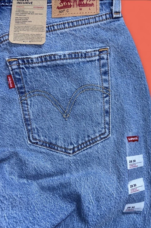 Brand New With Tags Levi’s 501 Curve Jeans – Size 28, 30