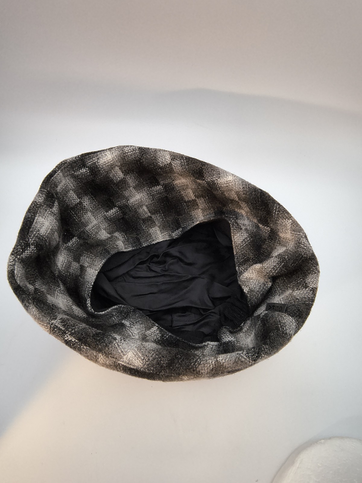 Oska 80% Wool Slouch Hat Plaid Gray Brown 503 Beanie Beret Women’s I – Lined