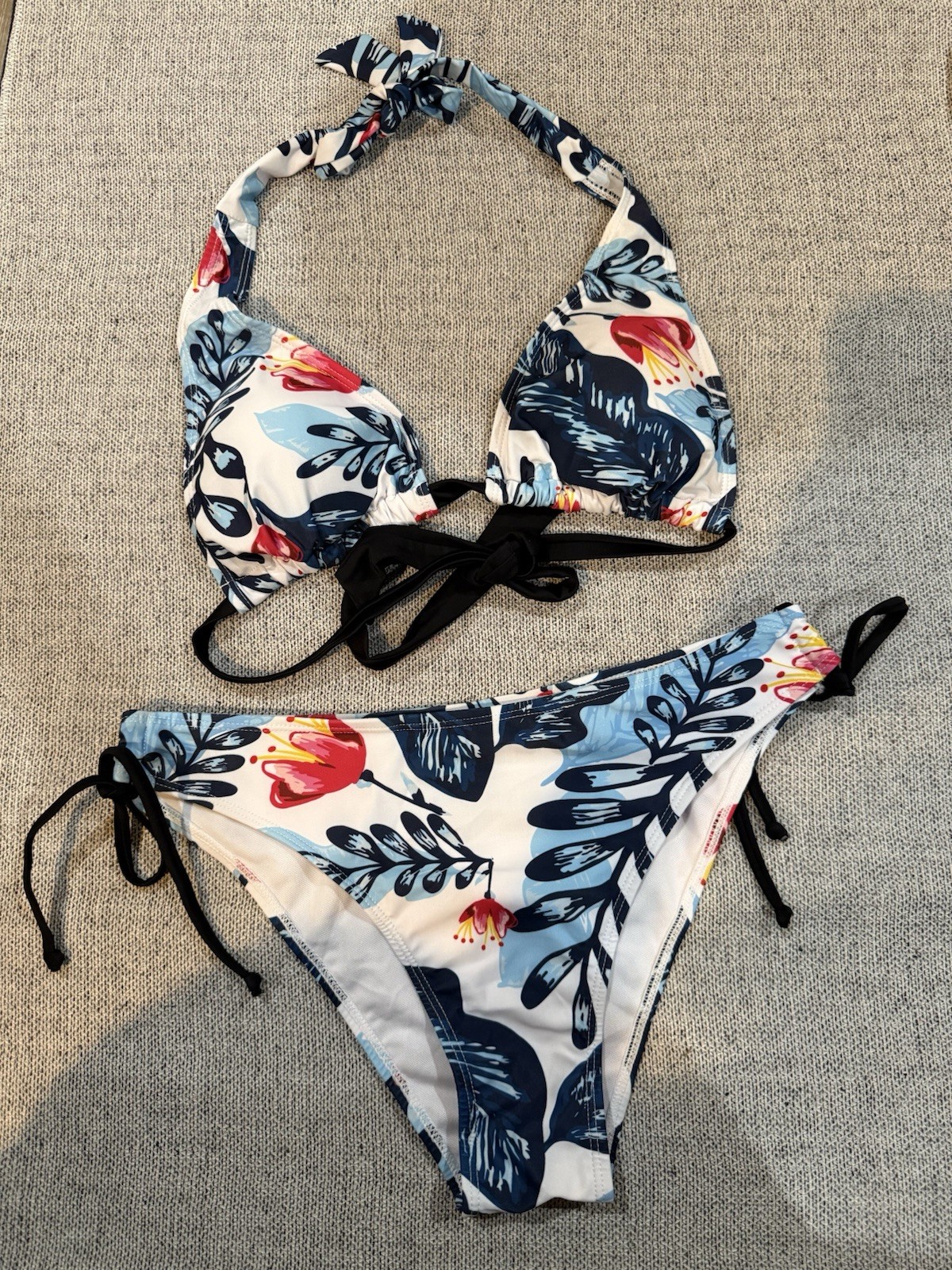 Women’s Tropical Floral Triangle Halter Bikini Top Tie-Side Bottom 2-Piece L
