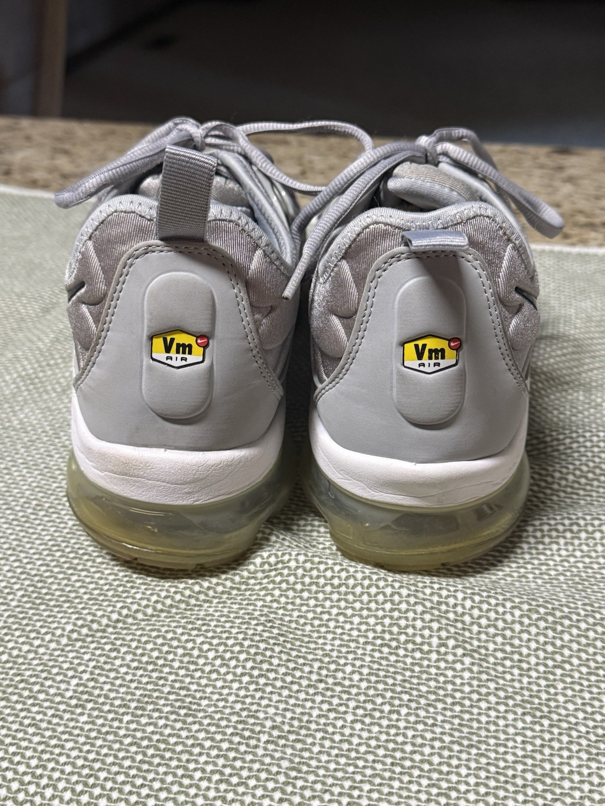 Nike Air VaporMax Plus Men’s Gray Low Top Lace-Up Athletic Sneakers