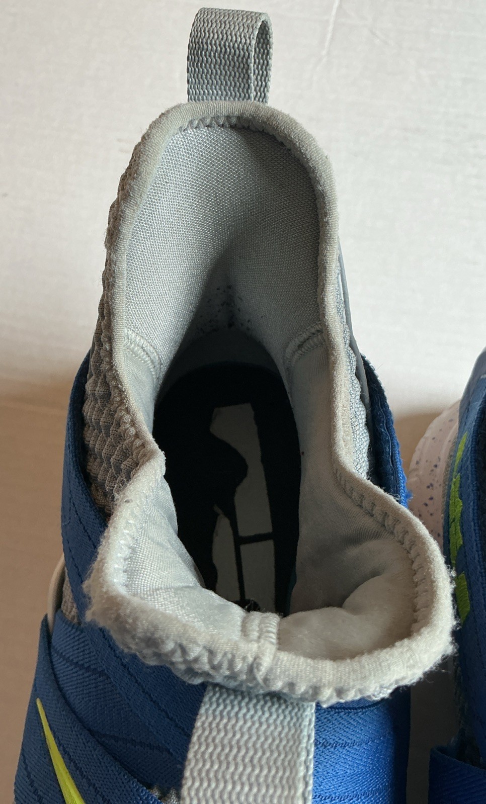 Nike Air Zoom LeBron James Soldier XII 12 Grey and Blue. Size 12