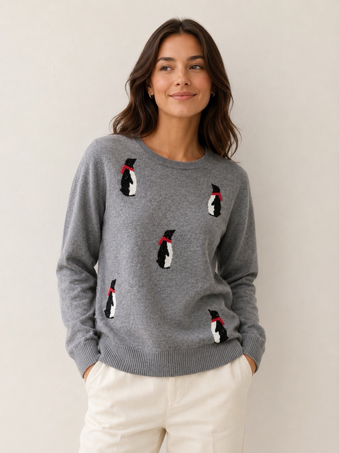 Westport 1962 Rhinestone Penguin Sweater Women Large Grey Lightweight Crewneck
