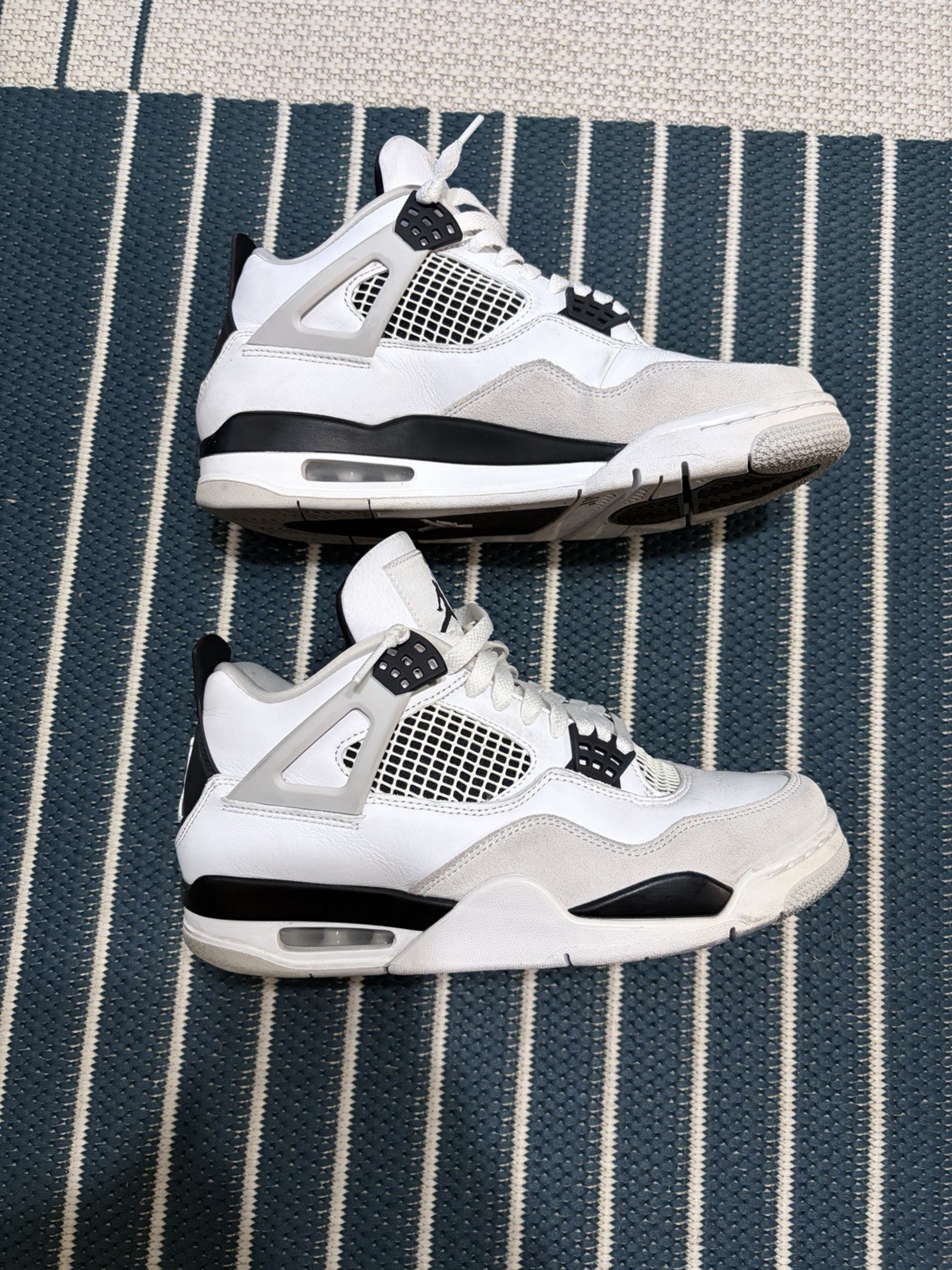 Air Jordan 4 Retro Military Black/White/Black-Neutral Grey 8.5