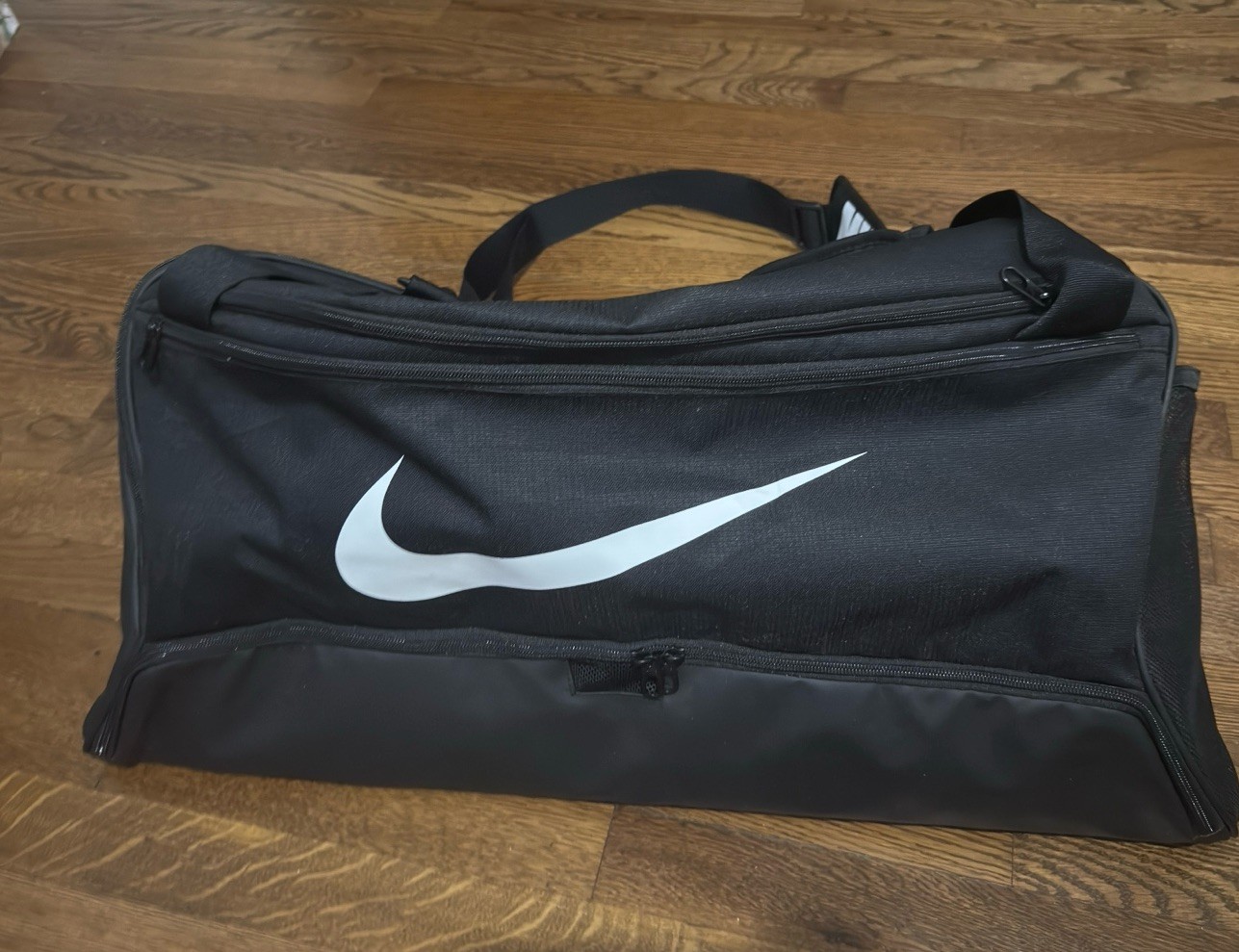 Nike Brasilia 9.5 Training Duffel Bag Medium Gym Athletic Bag Black BA5955 010