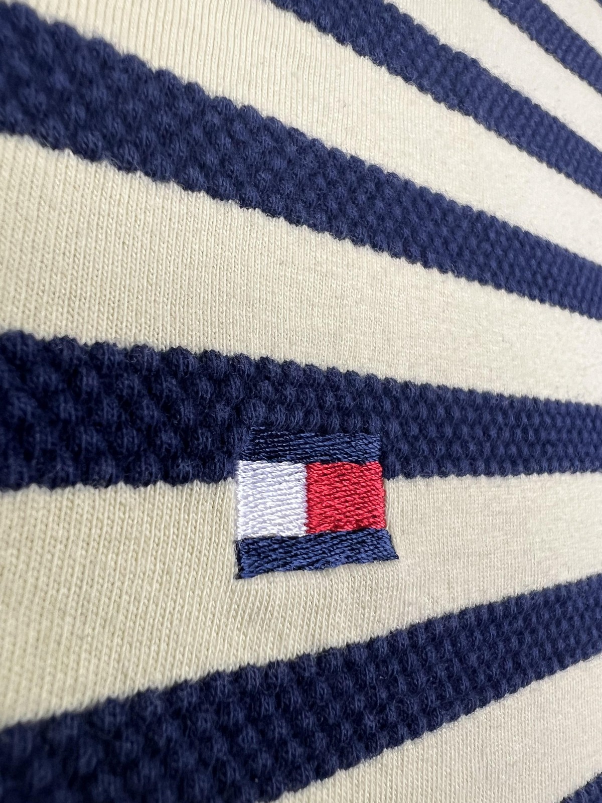 Tommy Hilfiger Polo Shirt Mens Medium Navy Yellow Striped Flag Logo Cotton