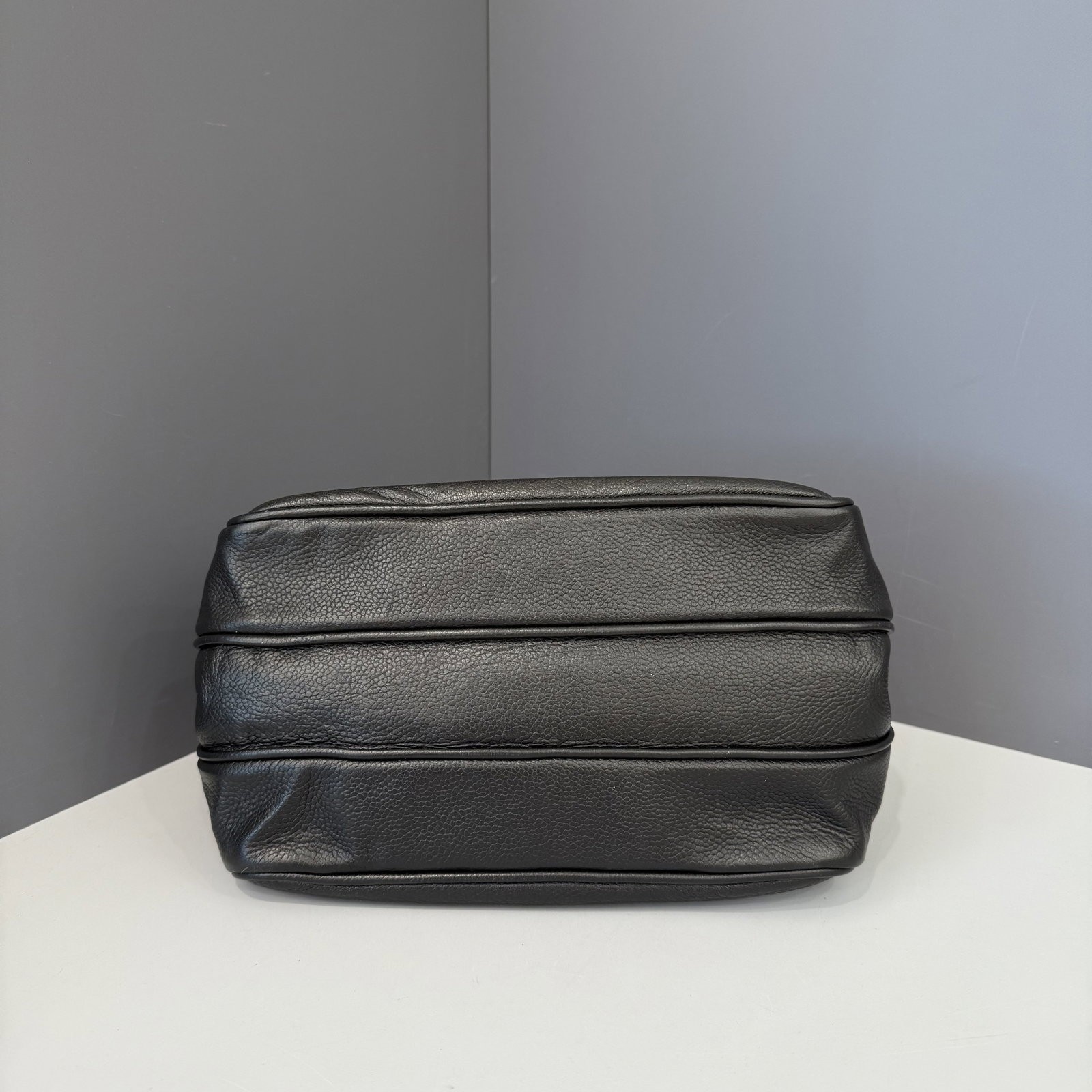 Chanel Quilted Flap Bag Black Grained Calfskin (kc033026b9)