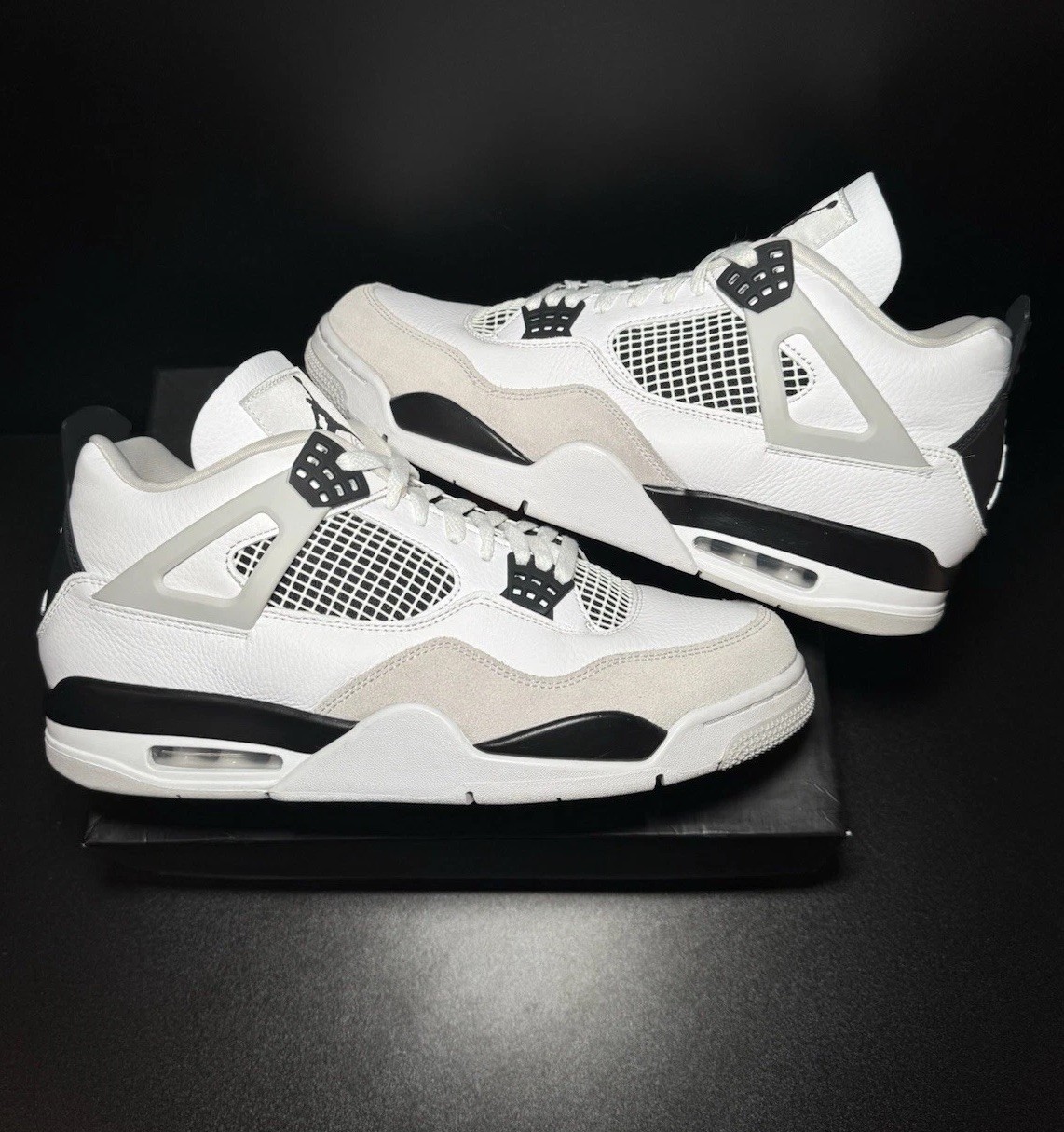 Nike Air Jordan 4 Military Black Size 12 Pre-Owned