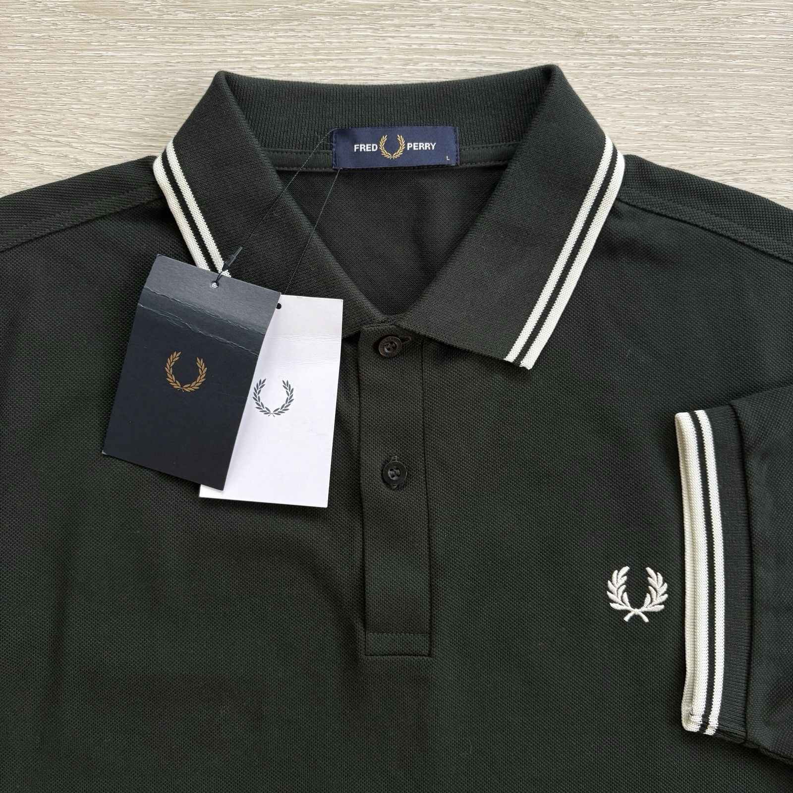 BNWT Fred Perry M3600 Short Sleeve Twin Tipped Polo Shirt Night Green Size Large