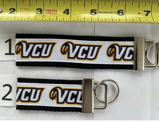 Virginia Commonwealth University Keychain Gift 4 Him Her Mom Grad Alumni VCU