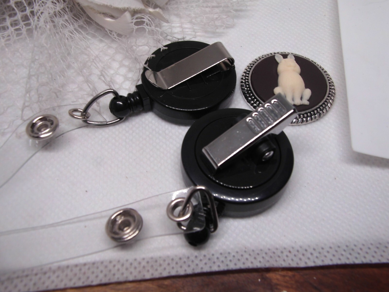 PURPLE BLACK ROSE GOTHIC ROCKABILLY CAMEO ID Badge Tag Holder Retractable Reel