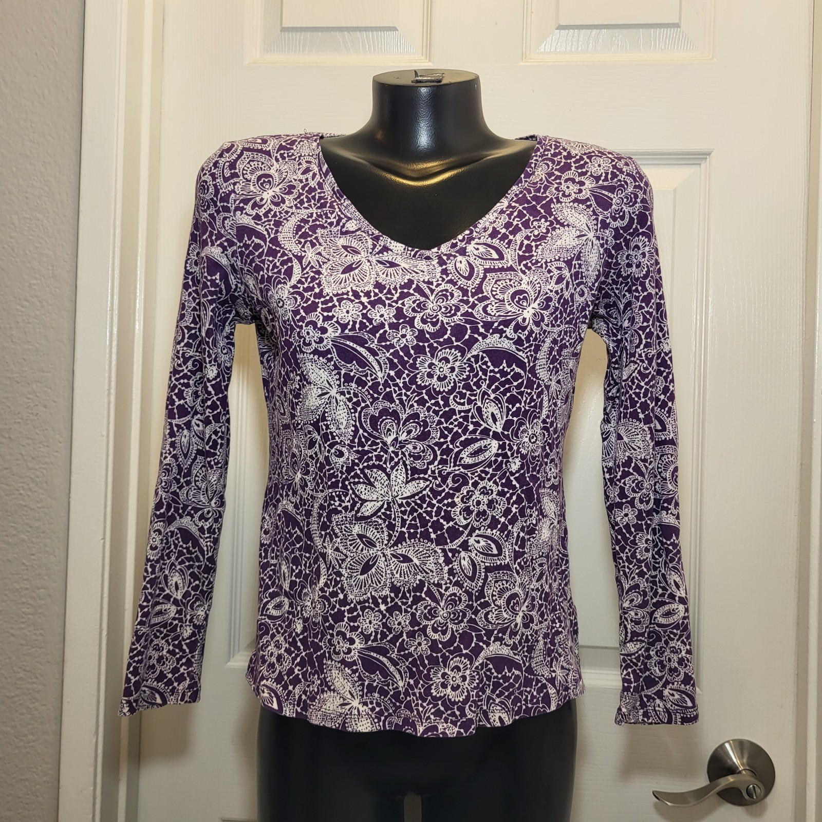 Charter Club 100% Pima Cotton Long Sleeve Purple/White Design Top Sz Petite/S