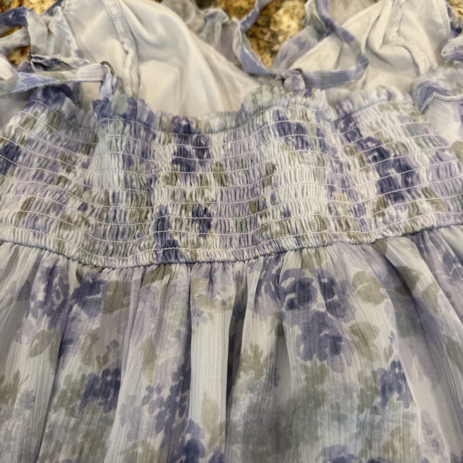 Hollister blue floral Adjustable Straps blouse small women’s NEW