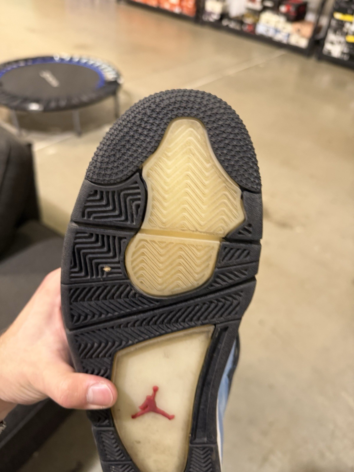 Size 11.5 – Jordan 4 Retro x Travis Scott Mid Cactus Jack