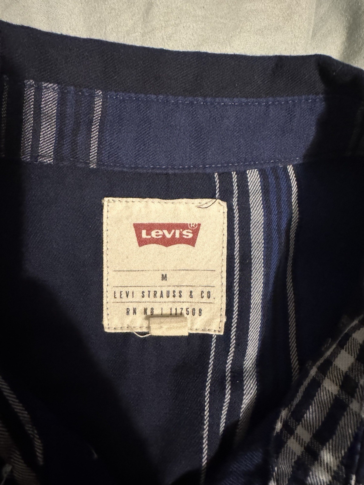 Levi’s Blue Plaid Western Snap Button Shirt Men’s Medium