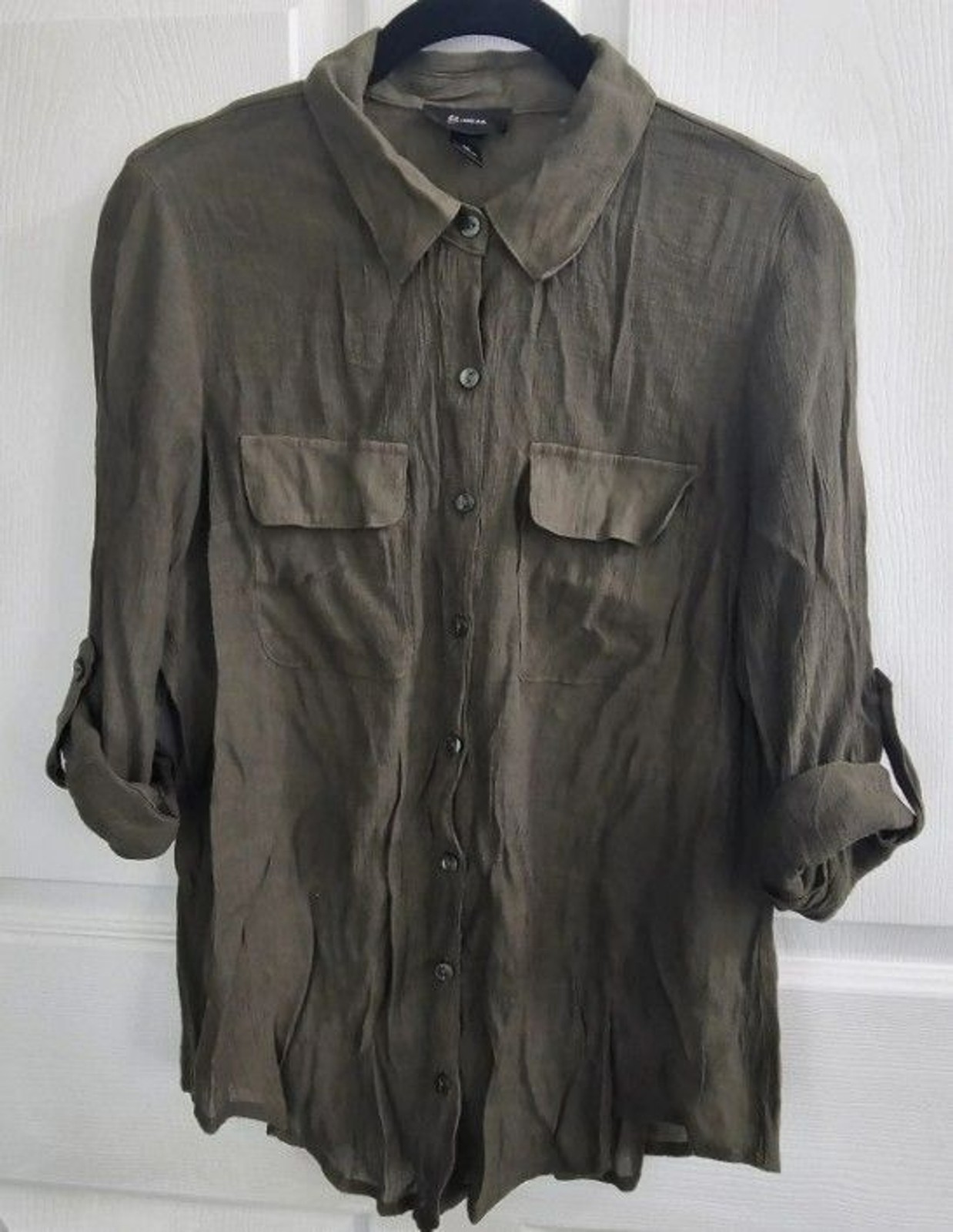 B Wear Women’s Army Green Button Up Shirt Medium