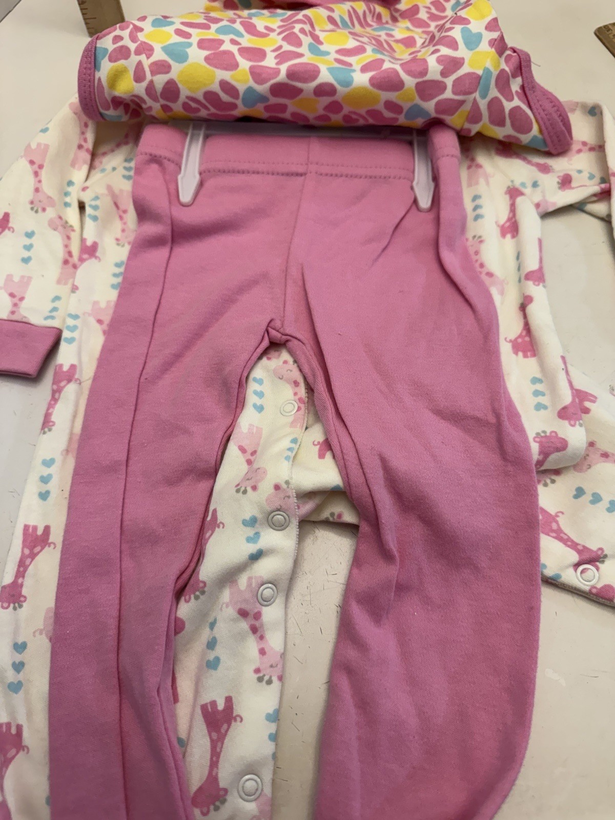 Cutie Pie 4 pc Baby Girl Giraffe 6-9 Months, Sleeper, Bodysuit, Pants & Bib, New