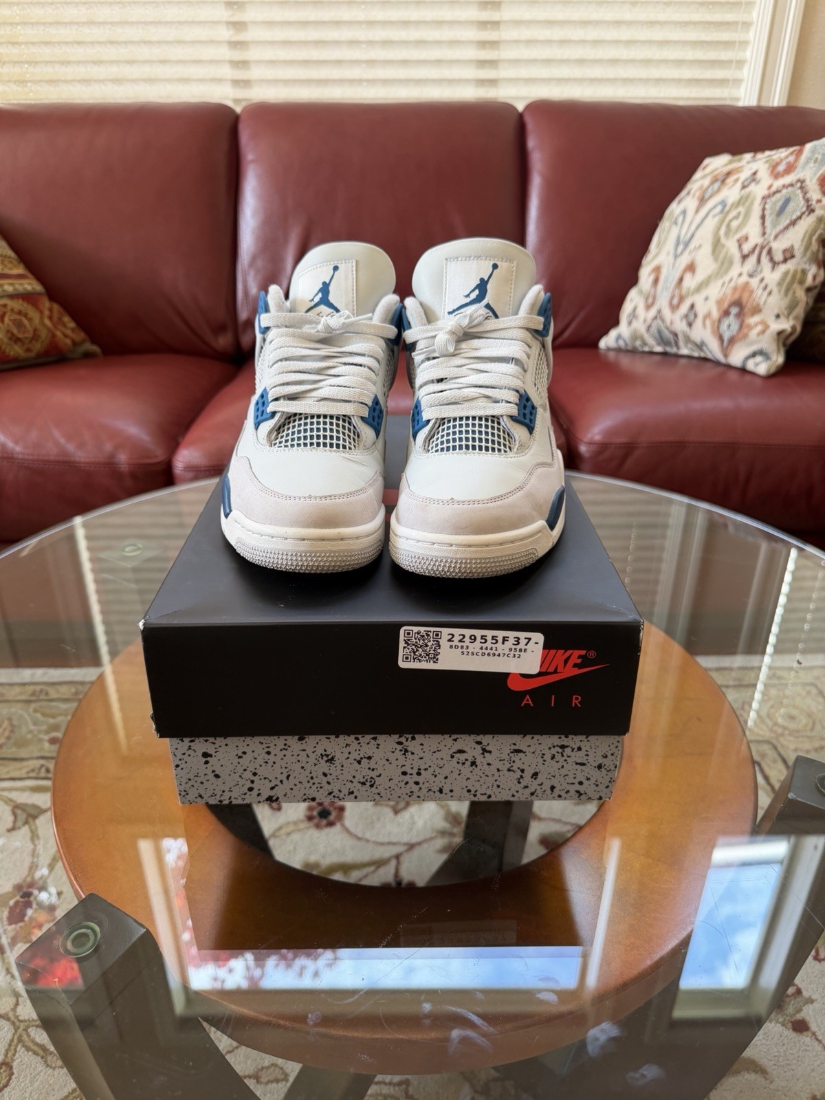 Air Jordan 4 Military Blue