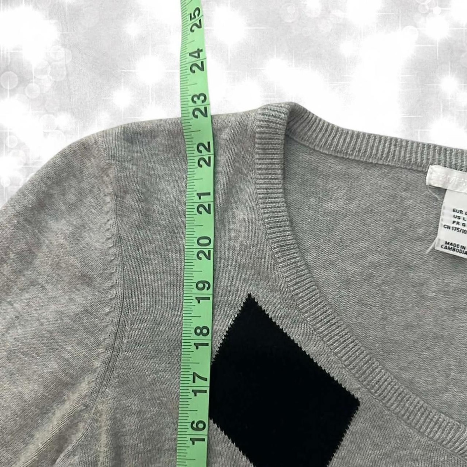 Y2K Classic grey argyle 3/4 sleeve sweater, minimalist top