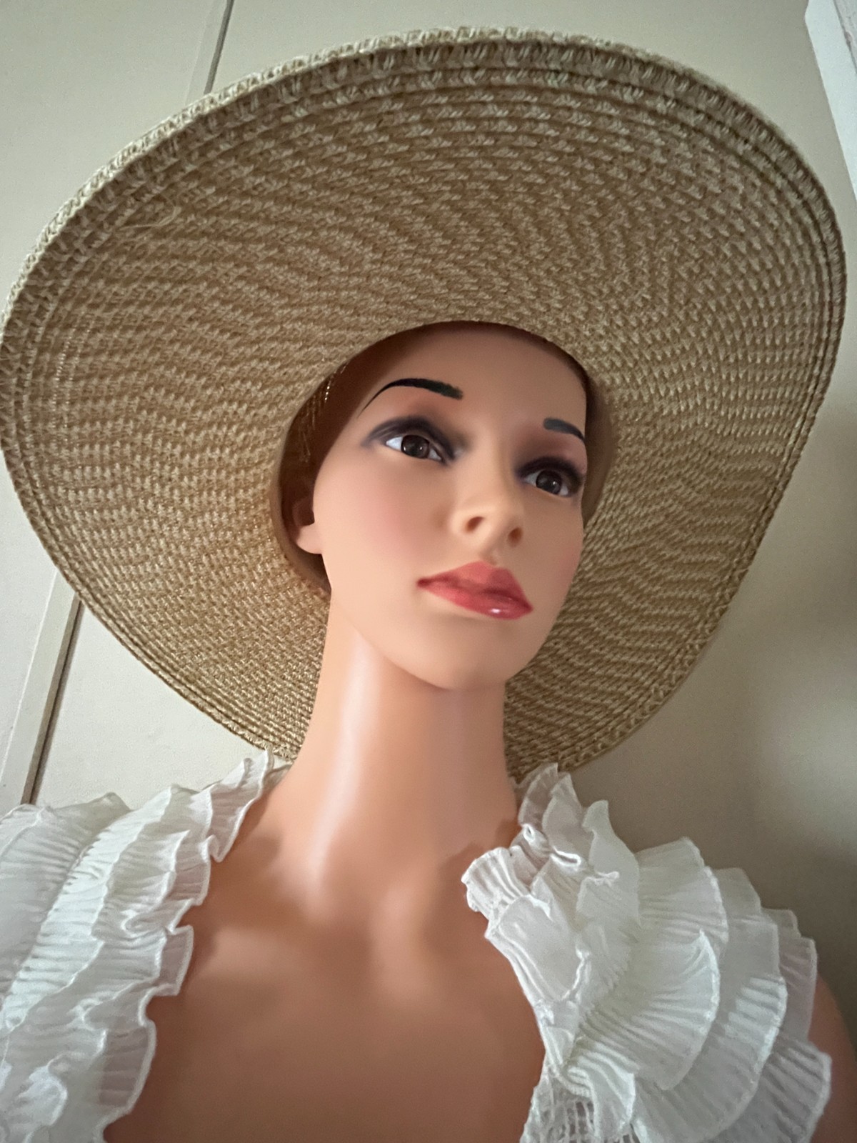 NINE WEST WOMEN’S WIDE BRIM FLOPPY STYLE SUN HAT APPROX. 21-22 IN SIZE M
