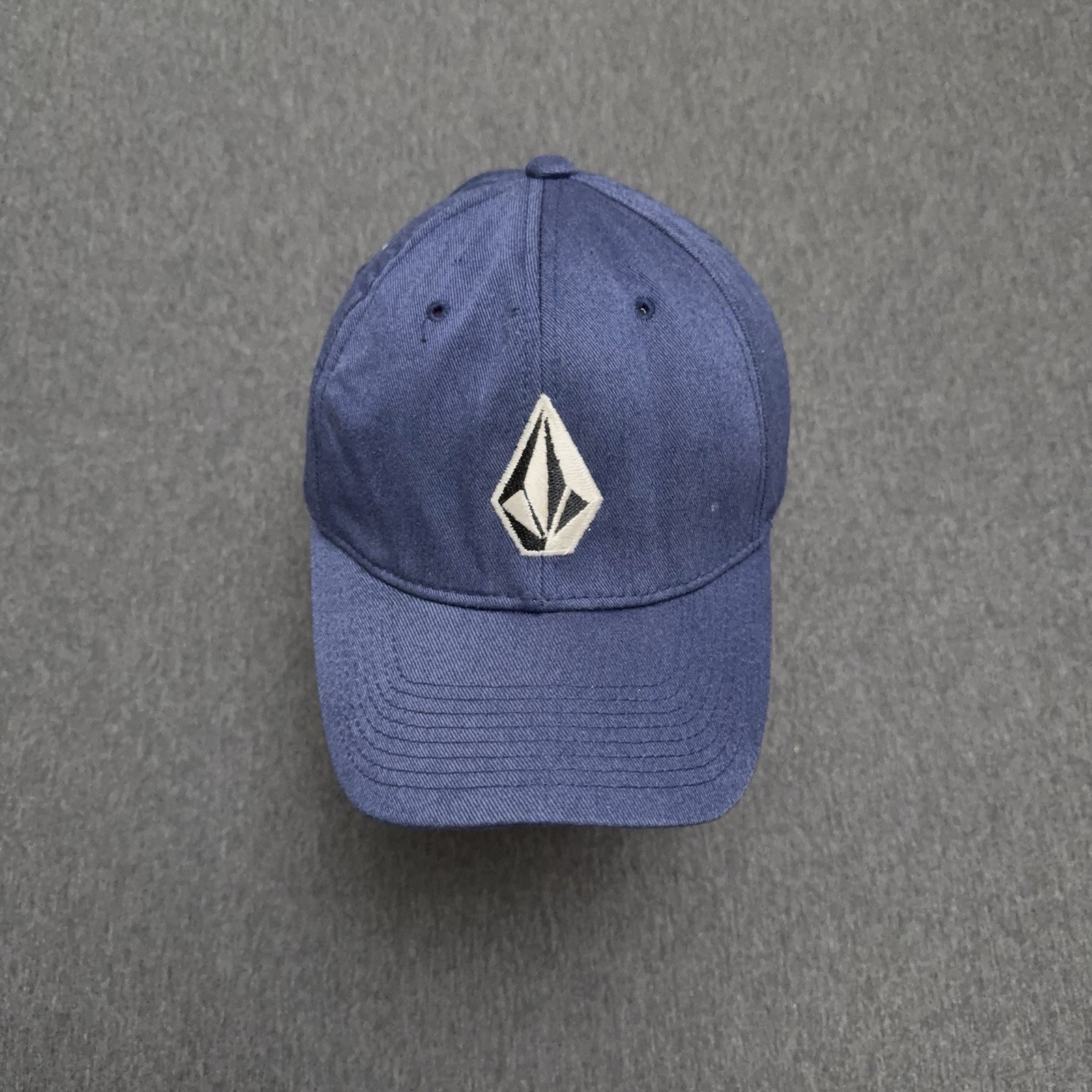 Volcom Hat S/M Blue Flexfit Yupoong Fitted Plain Logo Outdoor Beach