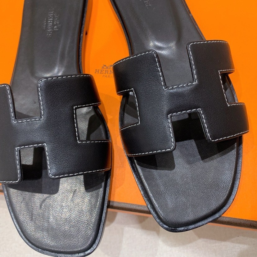 Hermes Oran Slip-On Sandals Women Size EU39 Black