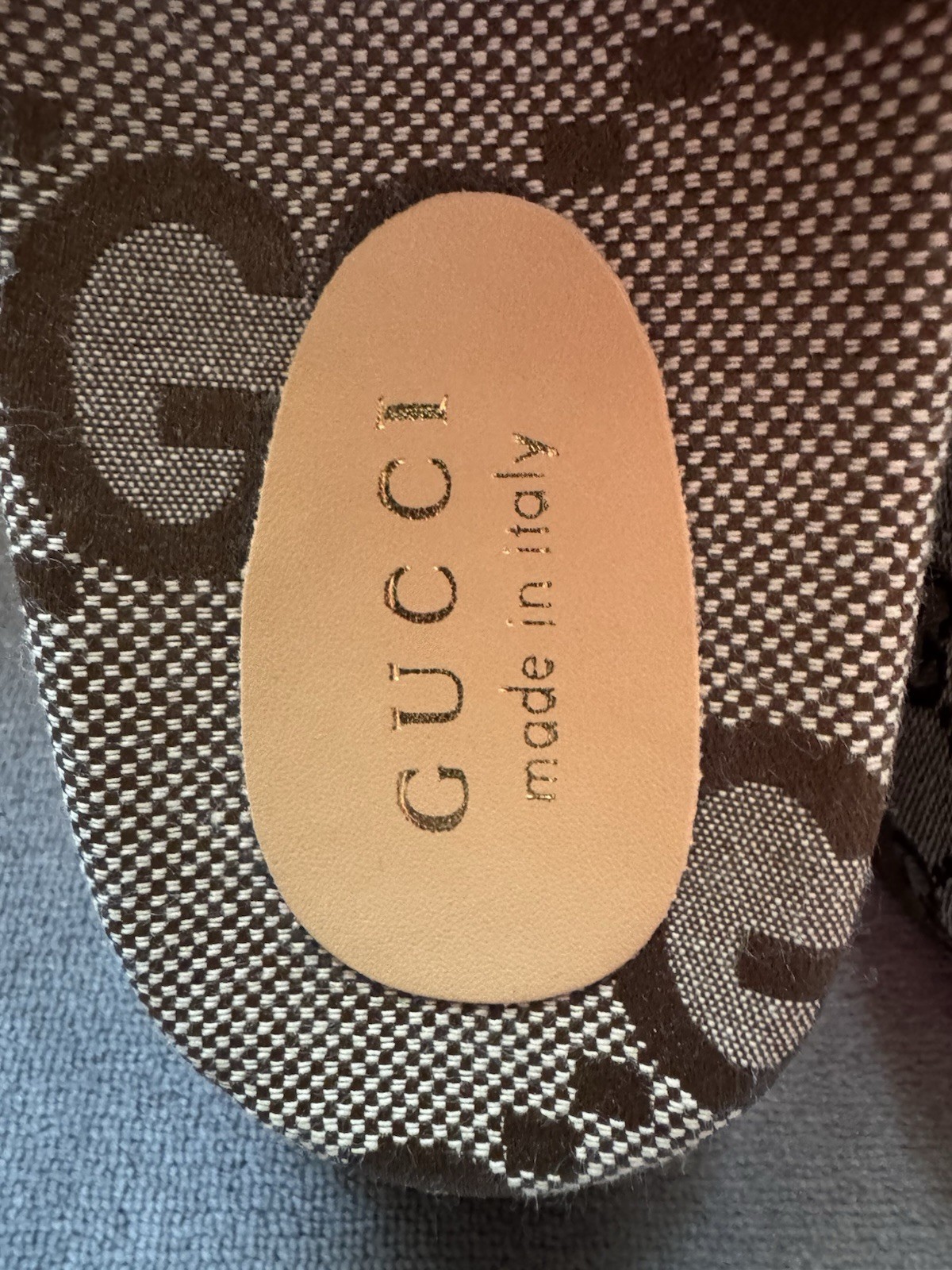 Womens Gucci Angelina Maxi GG Platform Slide Sandals Size 8.5 Or 39