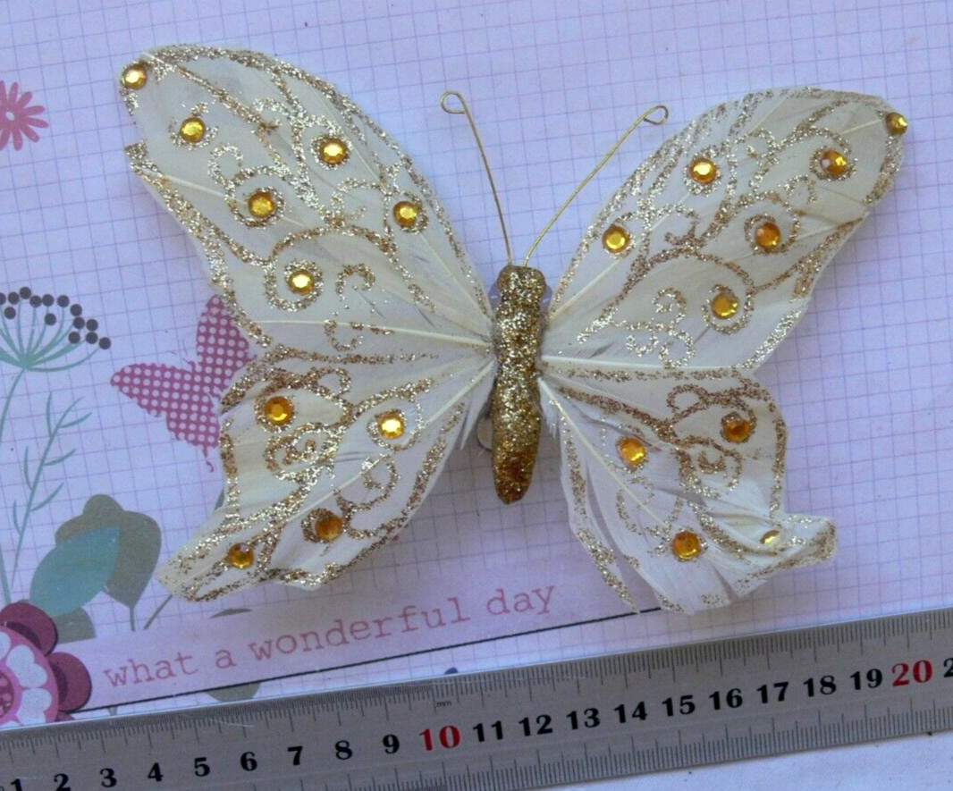 CREAM with GOLD Sparkle Butterfly – 150 x 100mm with Hair Clip LFHTop