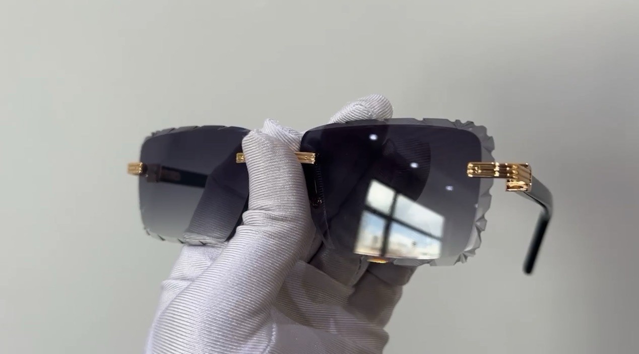 Classy Designer Black Buffs GOLD Frame DETROIT Luxury Shades 🔥 UNISEX NEW