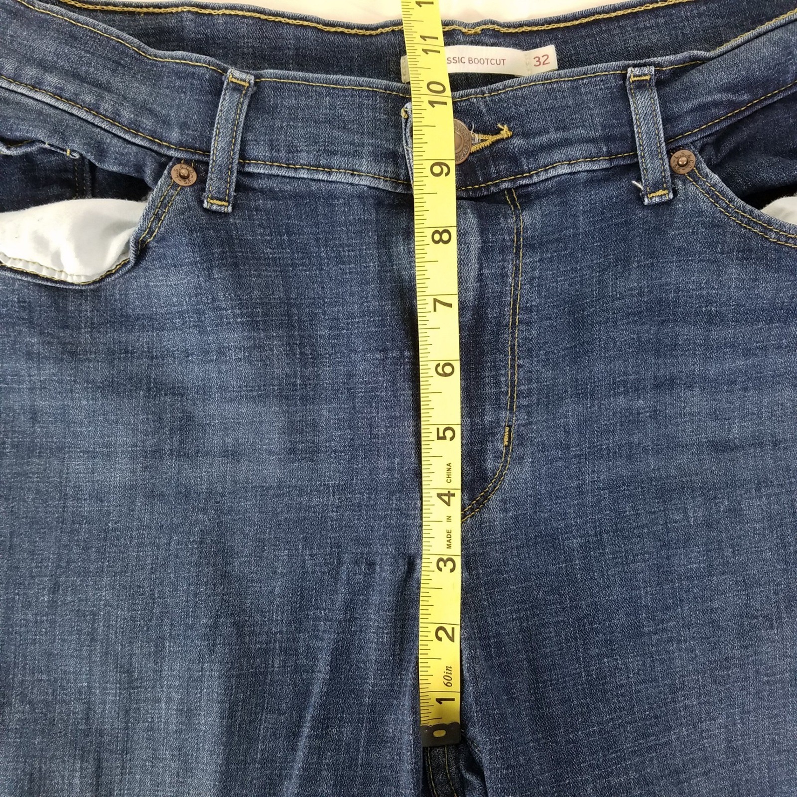 Levis Classic Bootcut Jeans Womens 32 14M Dark Wash Blue Denim Mid Rise