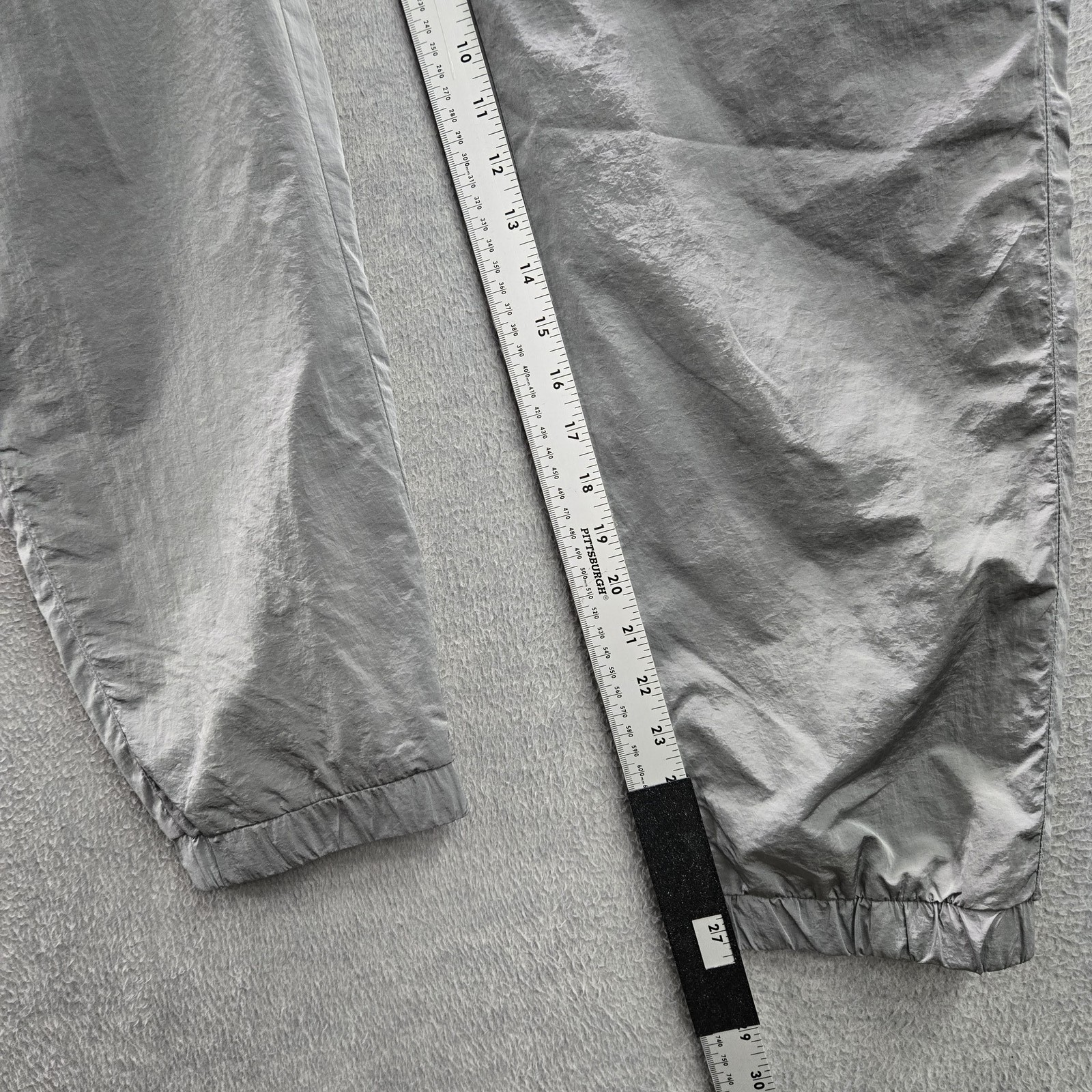Xersion Men Pants L Gray Nylon Polyester Windbreaker Lifestyle Woven NWT