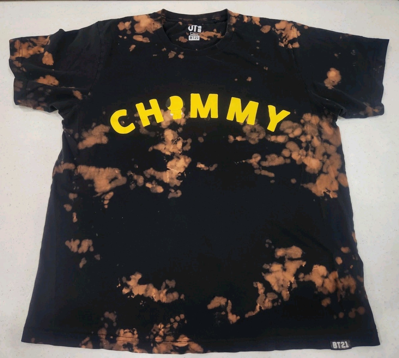 UT Uniqlo X BT21 Chimmy Park Jimin BTS Men’s Size L T-Shirt Bleach Tie Dye Used