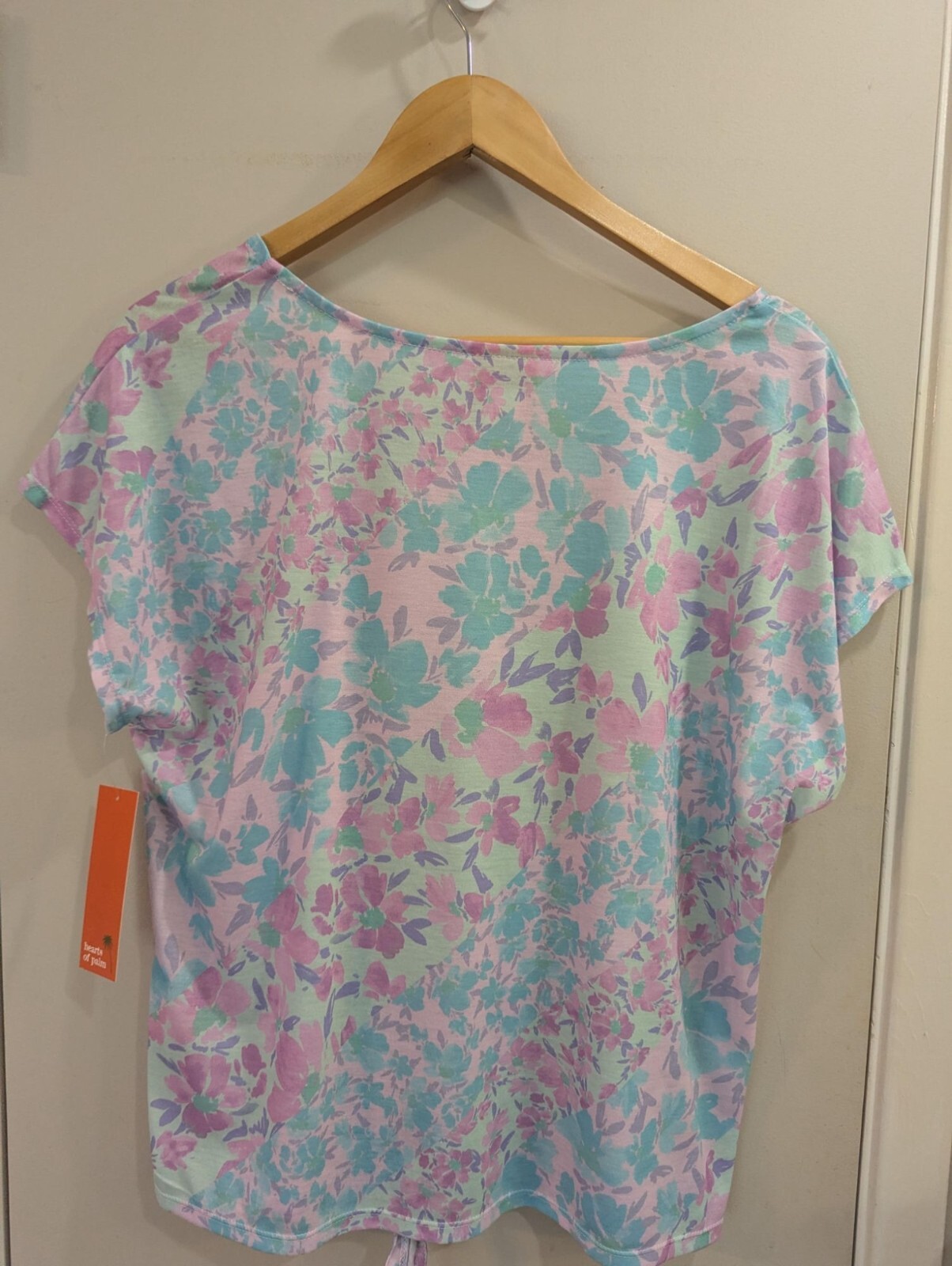 Hearts of Palm Sz. Large Cap Sleeves Floral Top Front Tie New w/Tags