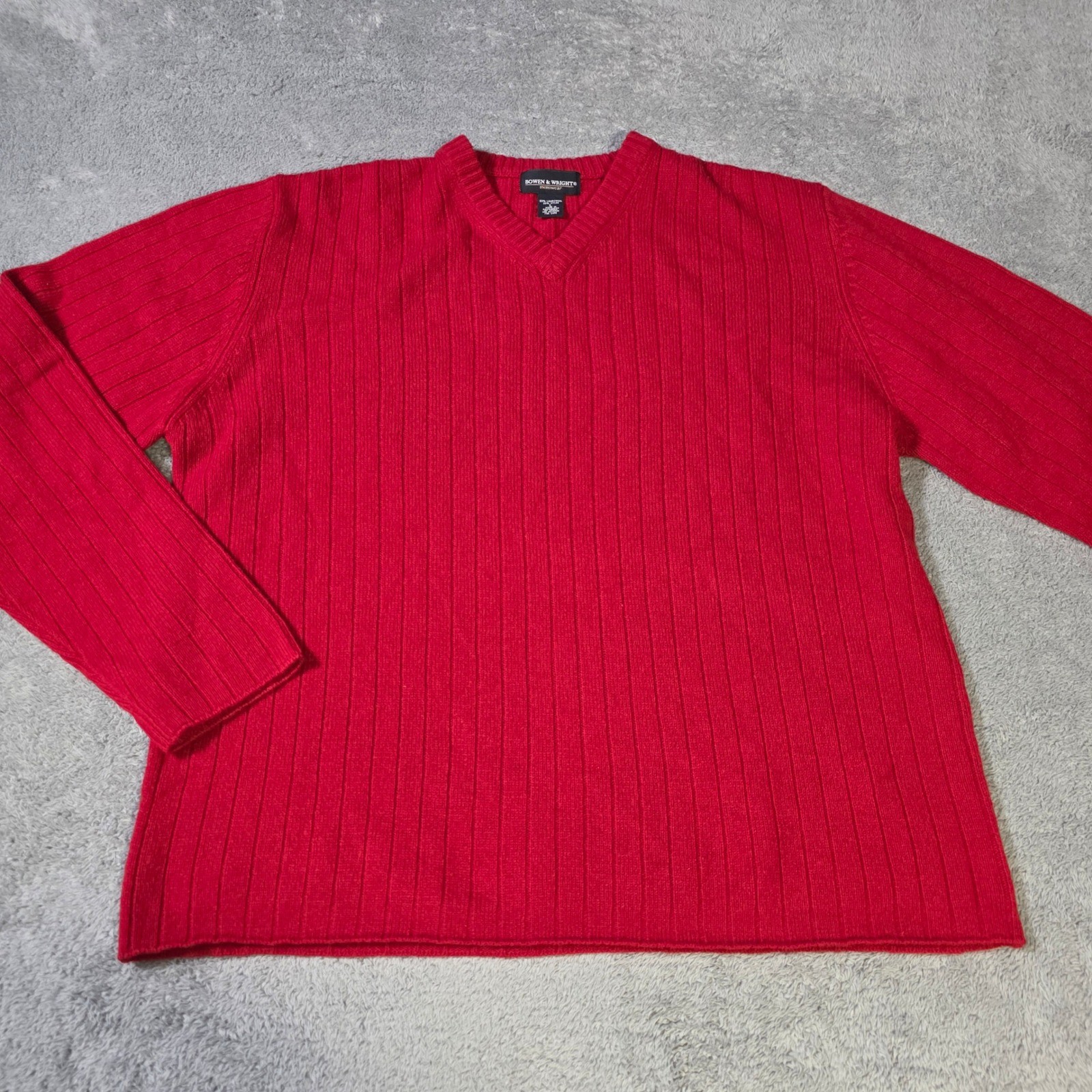 Bowen & Wright Mens Large Sweater Red Lambswool Blend V-Neck Ribbed Pullover