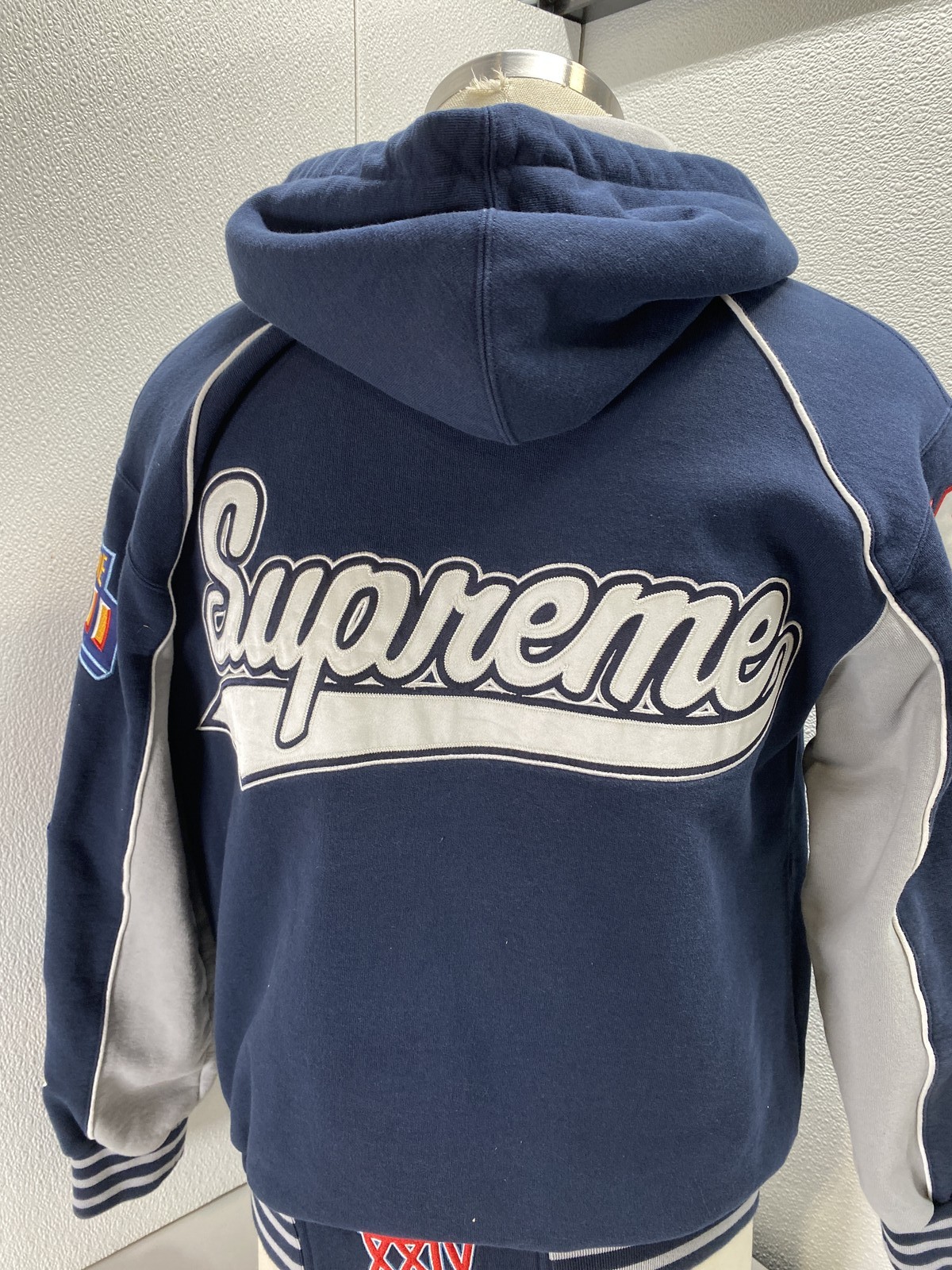 Supreme Mens Playoffs Zip Up Hooded Sweatshirt Size M Navy Blue