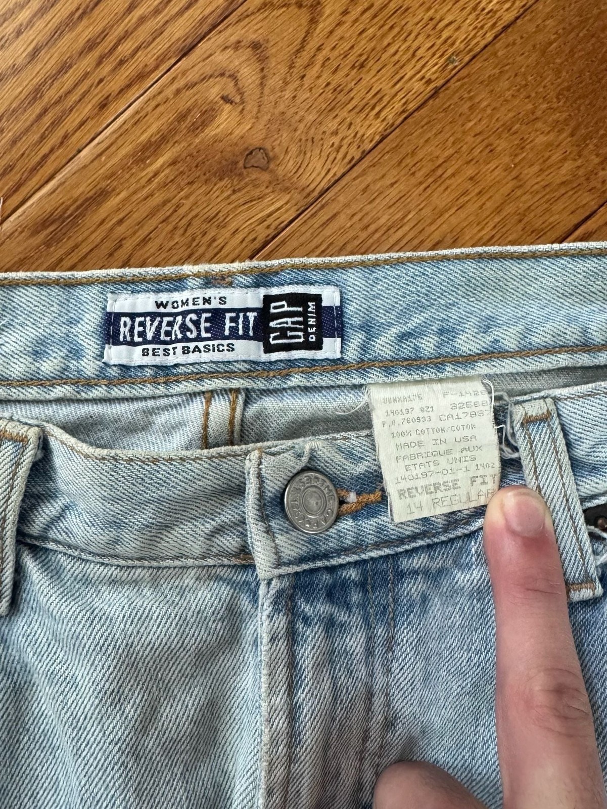 Vintage GAP Denim Women’s Reverse Fit Jeans USA Light Wash High Rise Size 14R