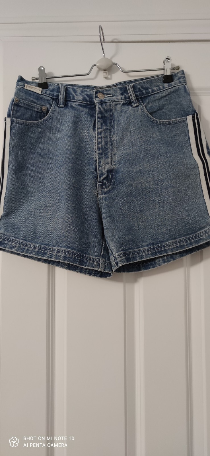 Vintage Vasco 2000s Shorts Womens 100% Cotton Size 15/16 Blue Denim Jean 5 Inch