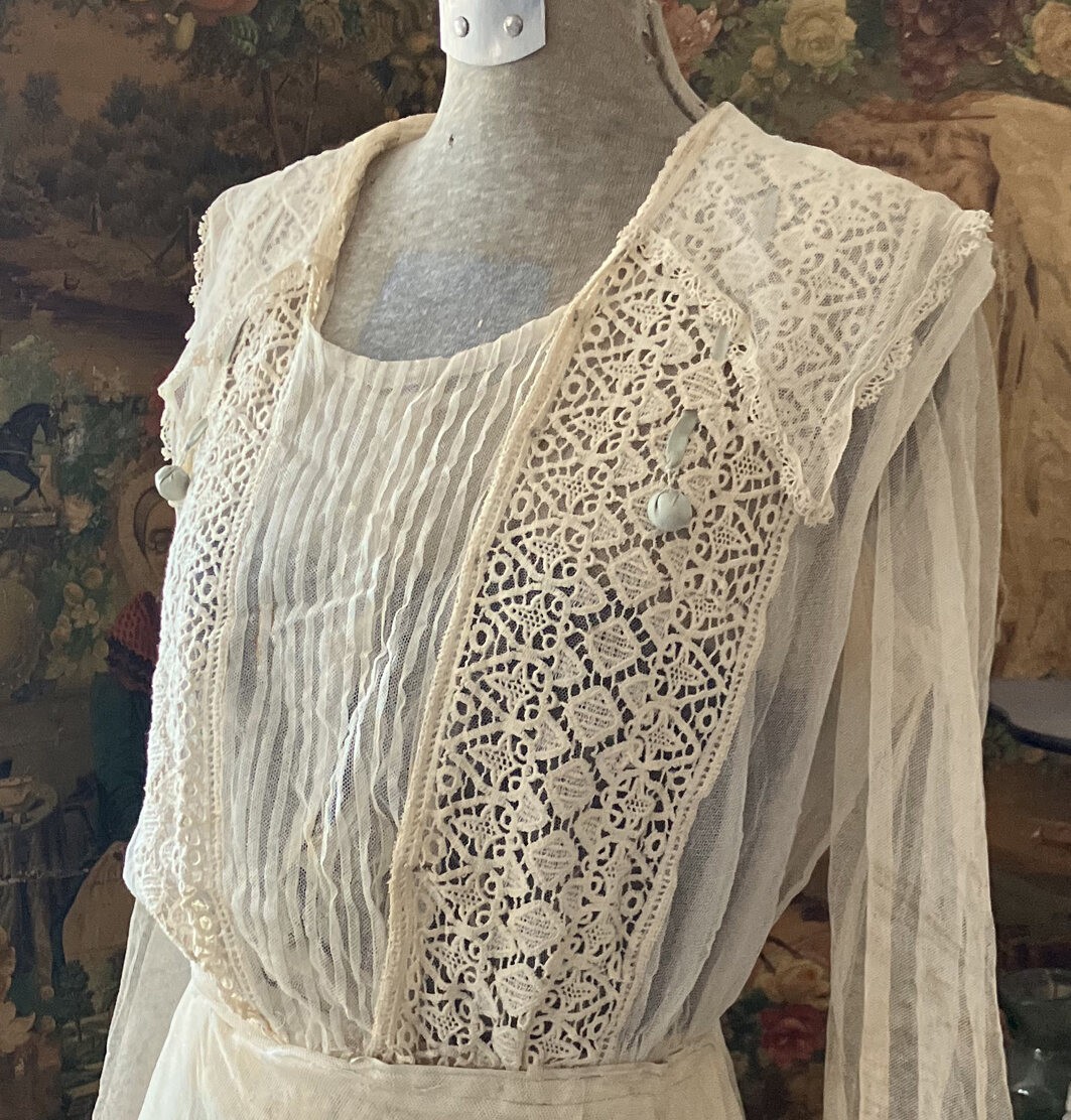 Edwardian Sheer Net and Lace Dress Excellent