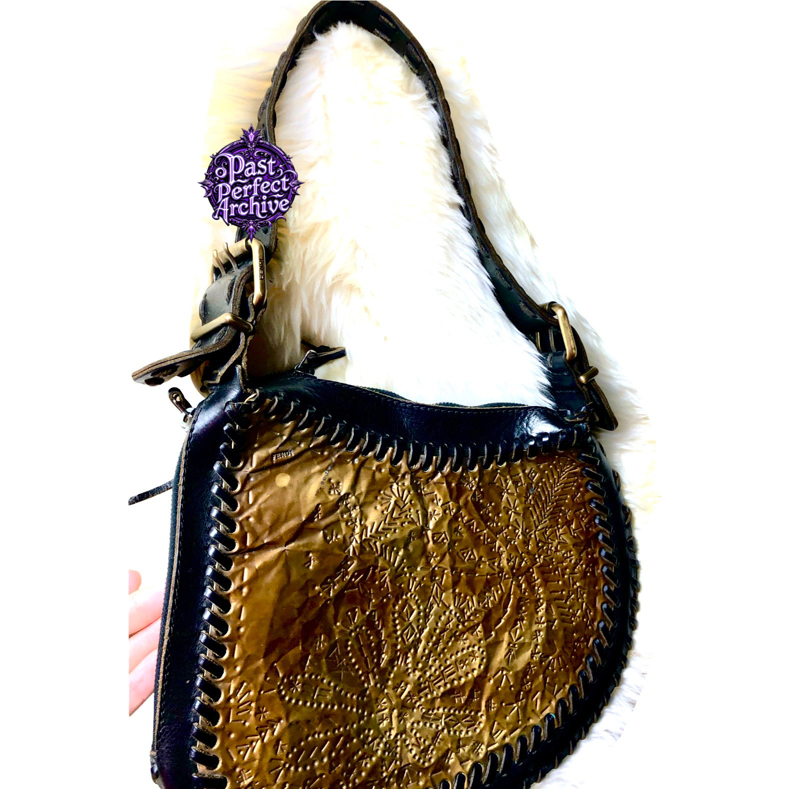 Fendi Vintage Oyster Leather Embossed Metal Runway Hobo Boho Shoulder Bag