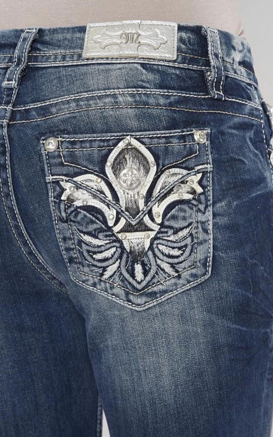 Miss Me Women’s Easy Boot Jeans 29 x 31.5 Mid-Rise Curvy Fit Bootcut Embellished